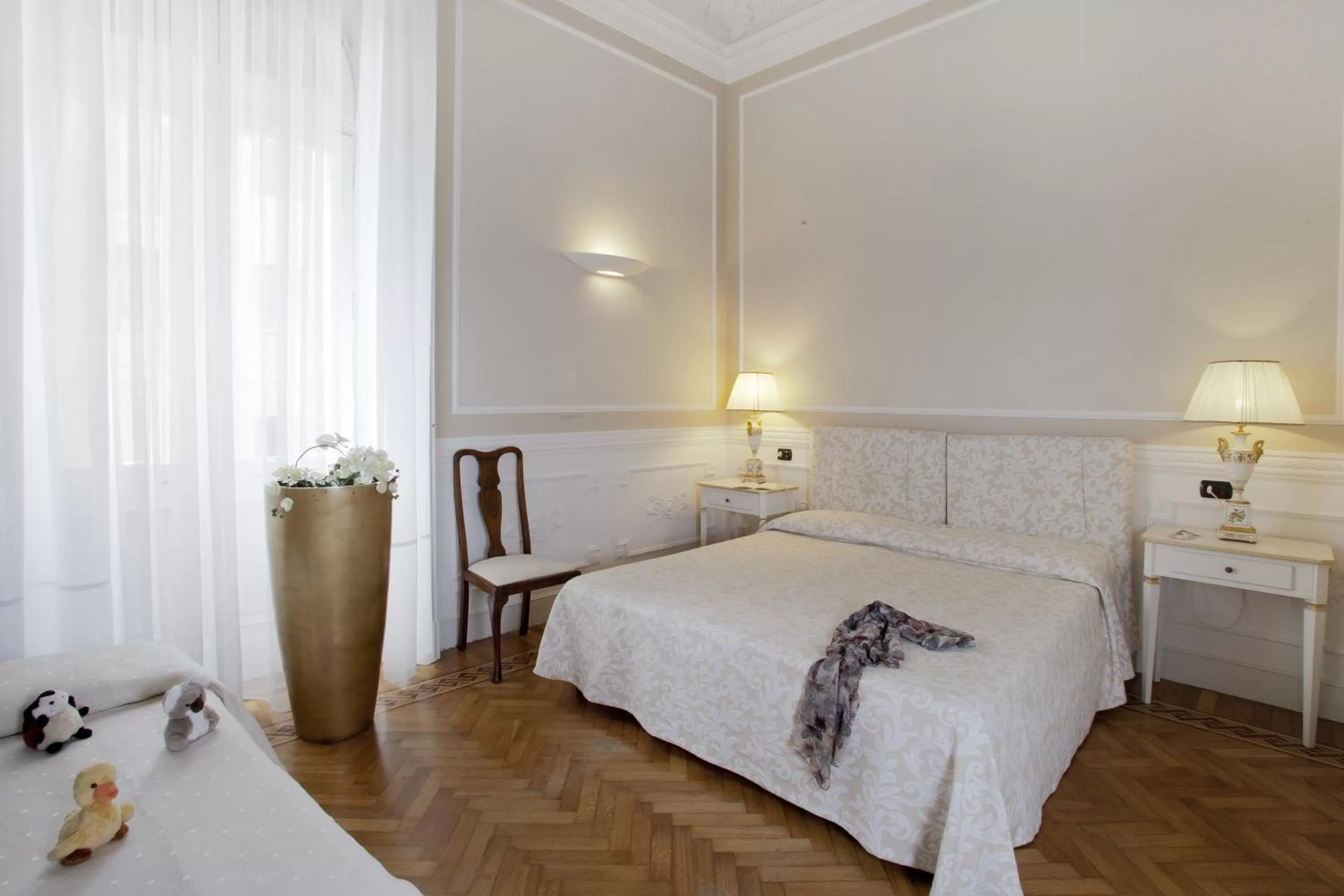 Photo of the whole room, Bed in Palazzo Lombardo