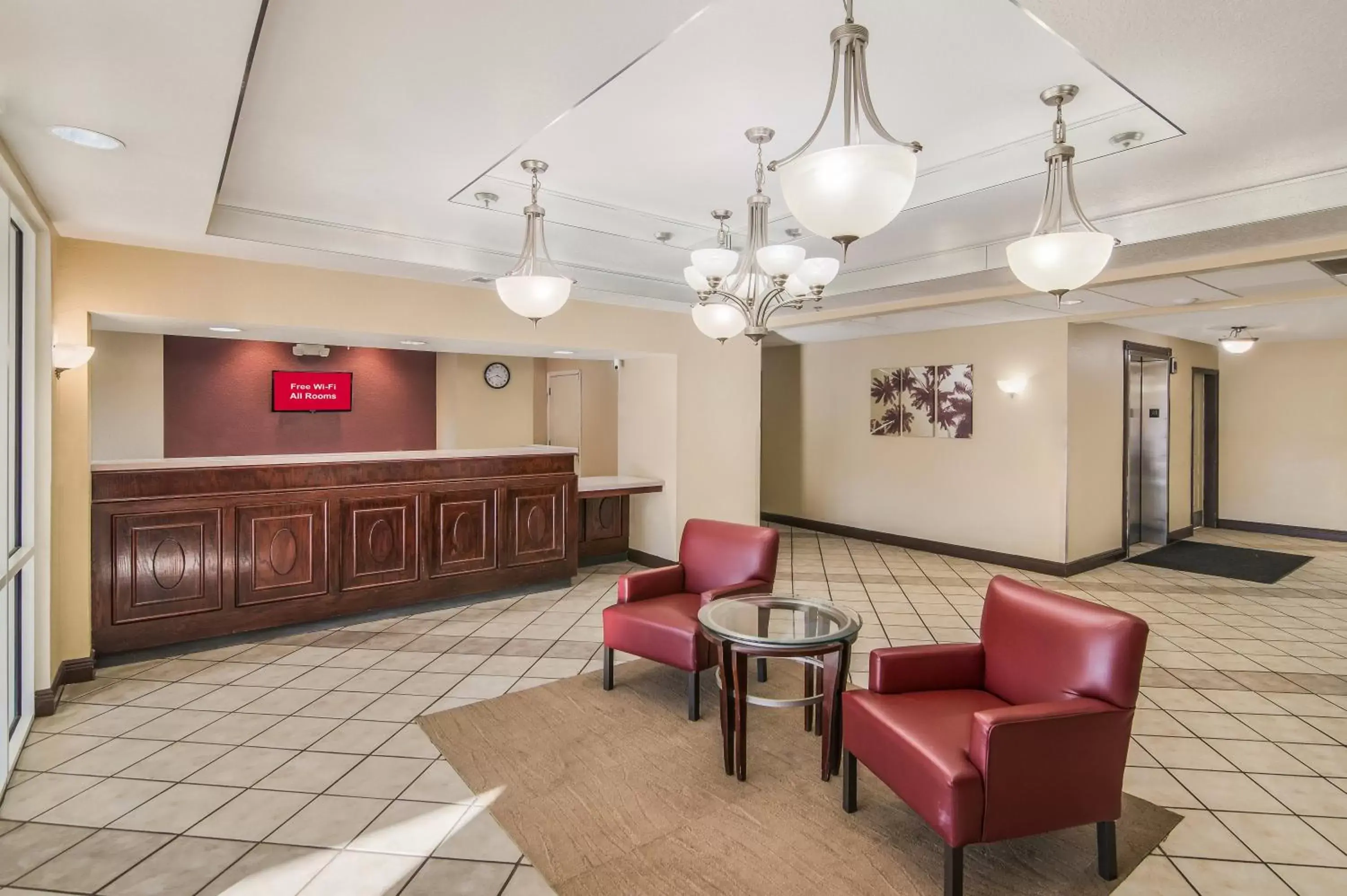 Lobby or reception, Lobby/Reception in Red Roof Inn & Suites Pensacola East - Milton