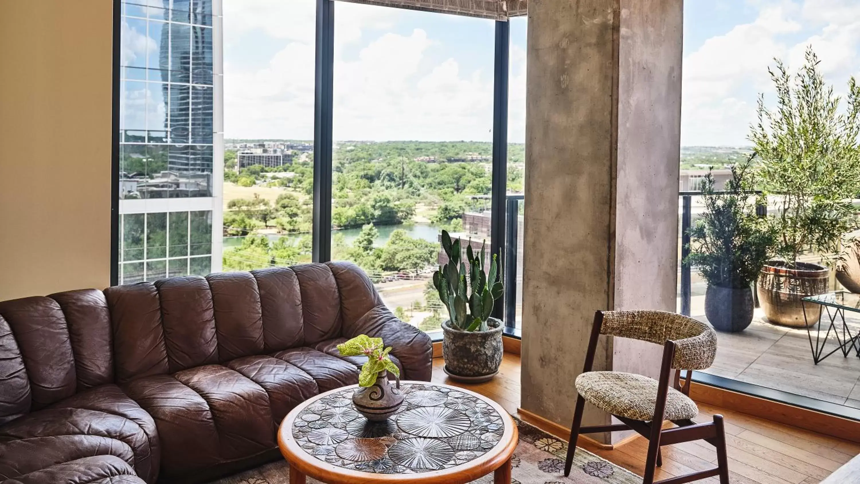 Living room, Seating Area in Austin Proper Hotel, a Member of Design Hotels