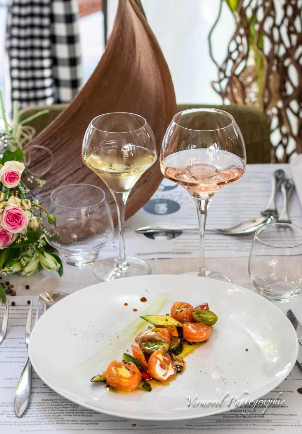 Restaurant/places to eat in Logis Hôtel Tante Yvonne & son restaurant semi-gastronomique - Lyon Nord