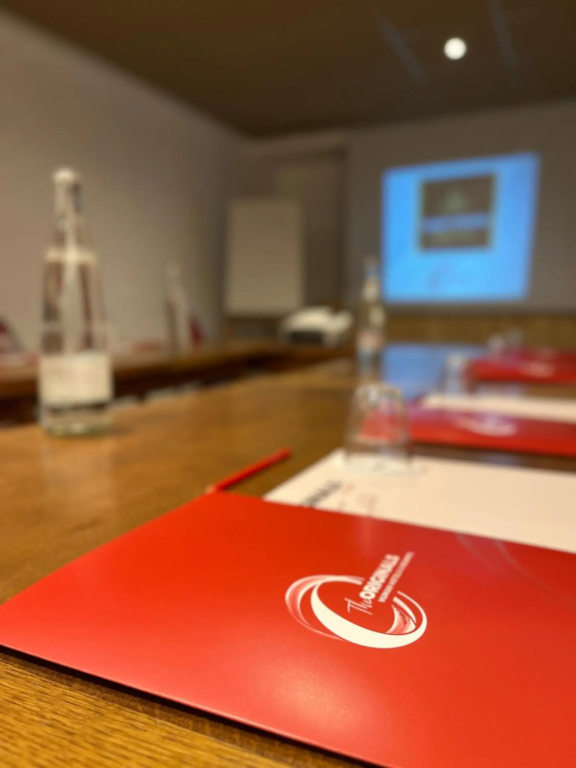 Meeting/conference room in The Originals Boutique, Grand Hotel Saint-Pierre, Aurillac (Qualys-Hotel)