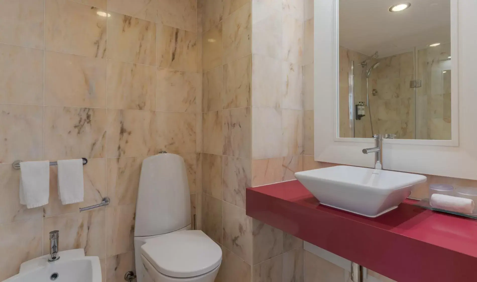 Bathroom in Pestana Alvor Praia Premium Beach & Golf Resort