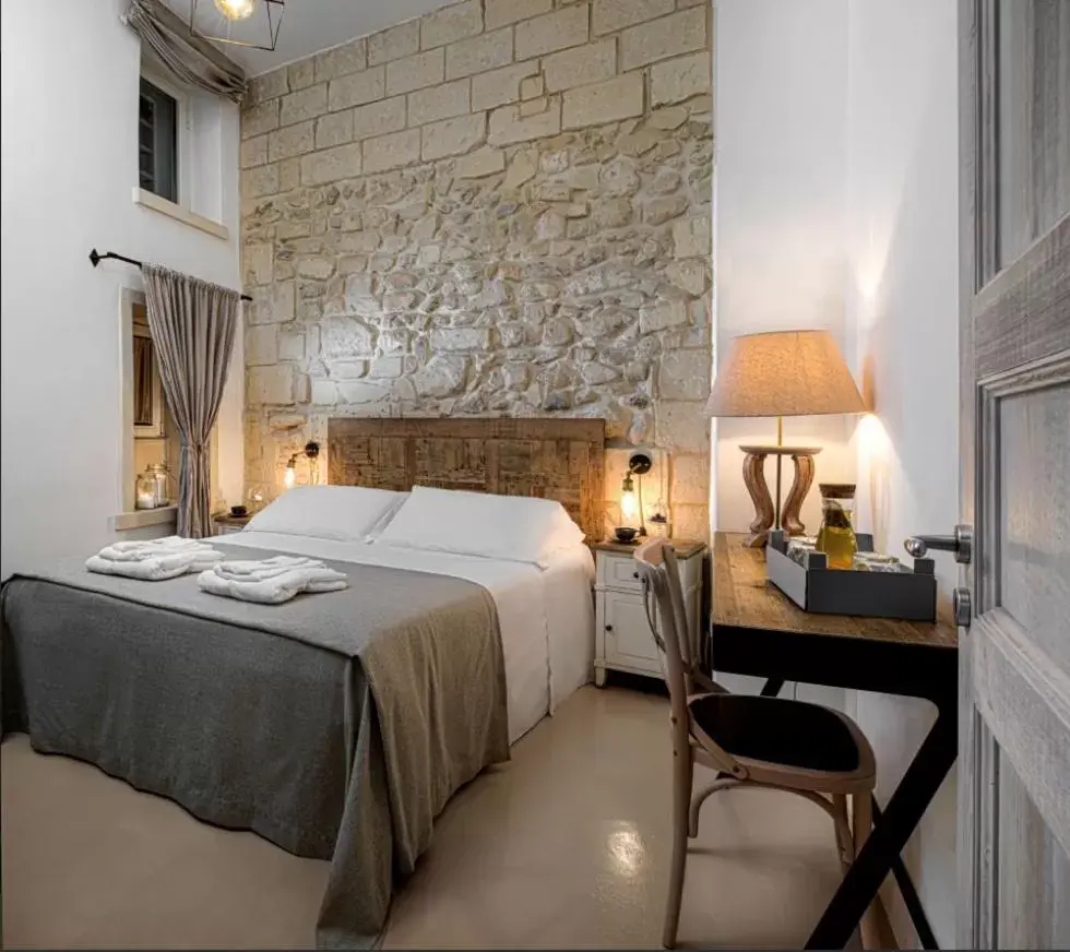 Bedroom, Bed in Palazzo Sant'Anna Lecce