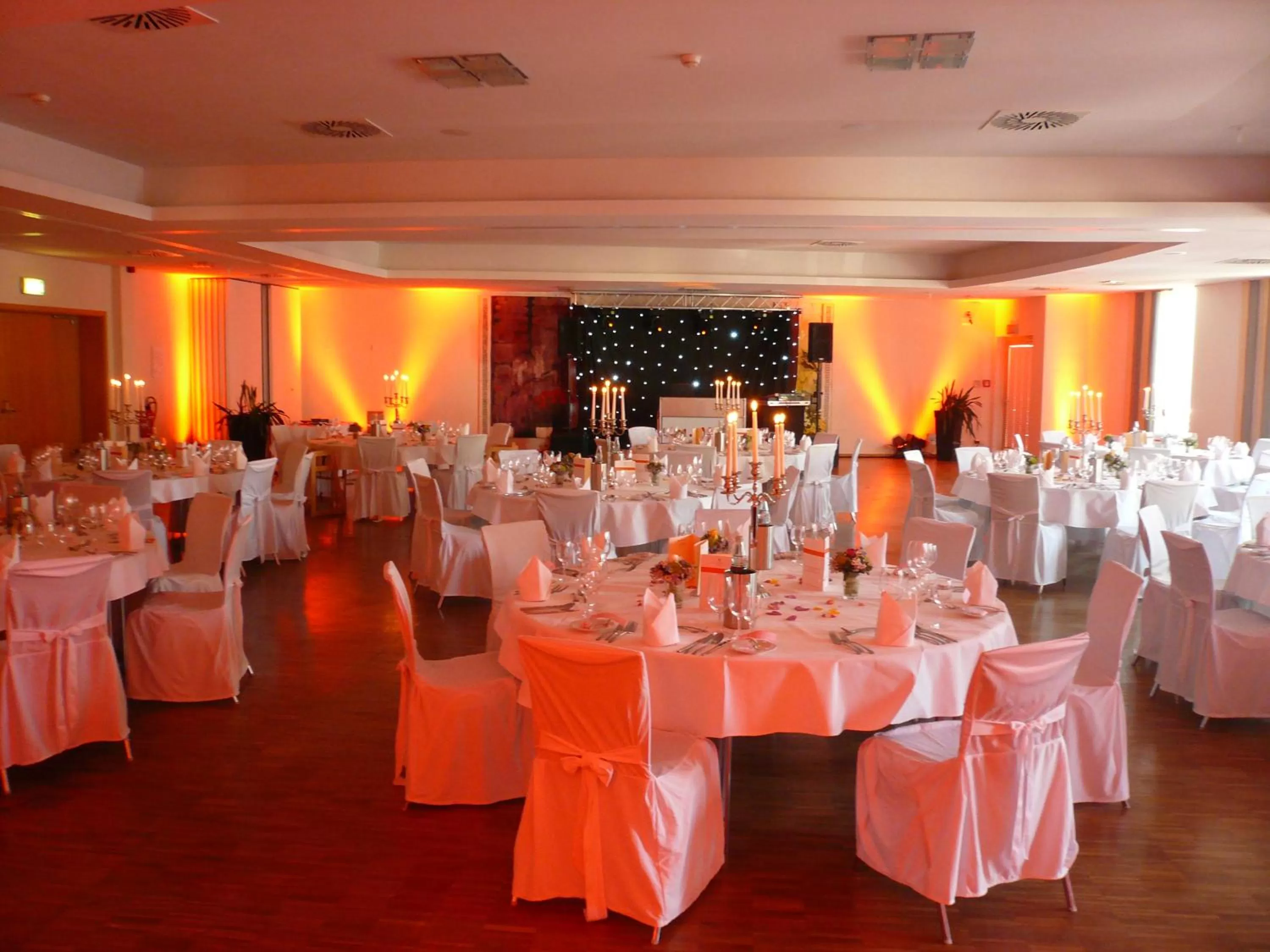 Banquet/Function facilities in Hotel Aspethera