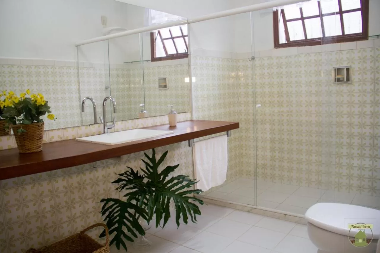 Bathroom in Pousada Nossa Terra