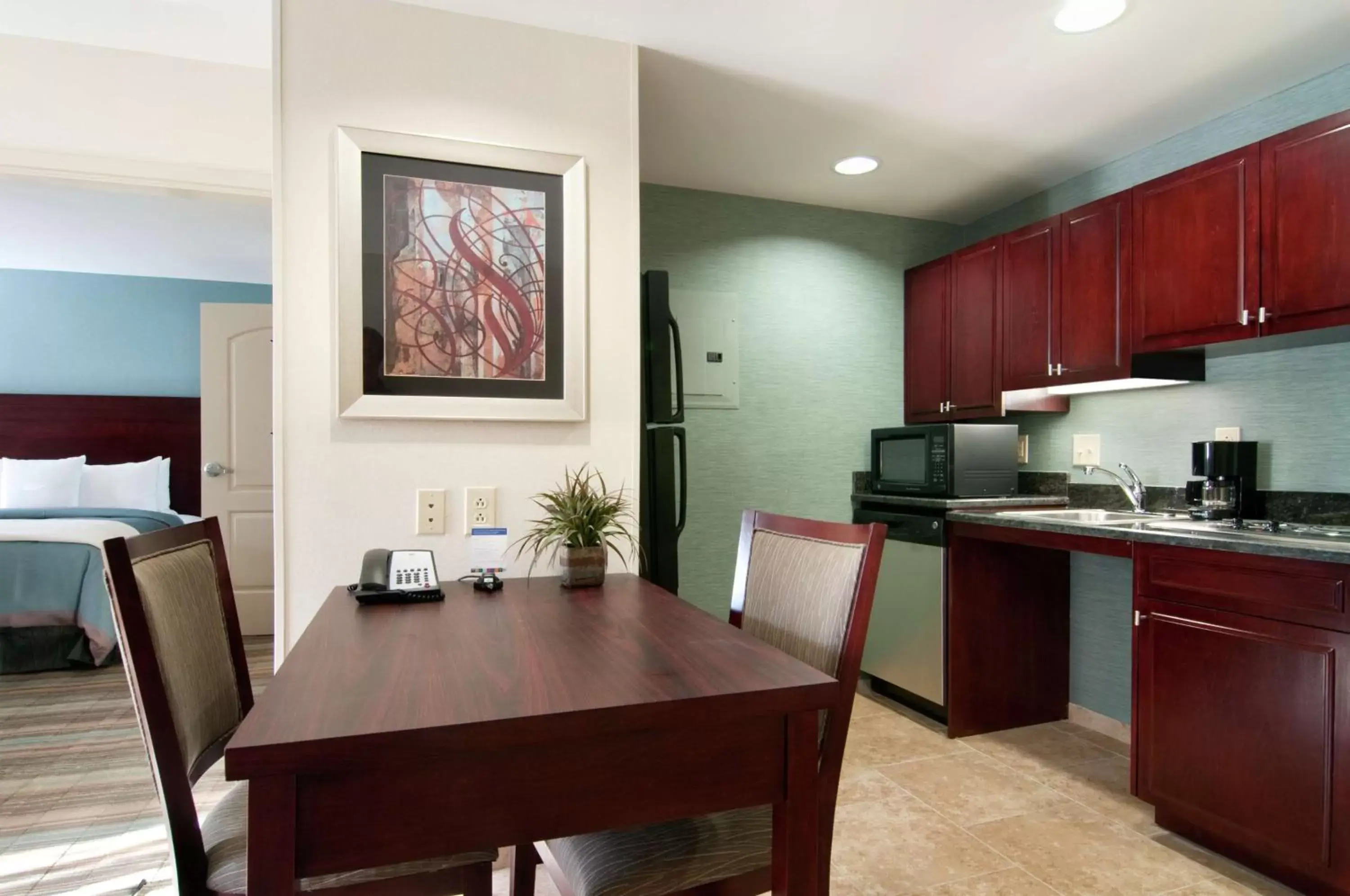 Kitchen or kitchenette, Kitchen/Kitchenette in Homewood Suites by Hilton Slidell