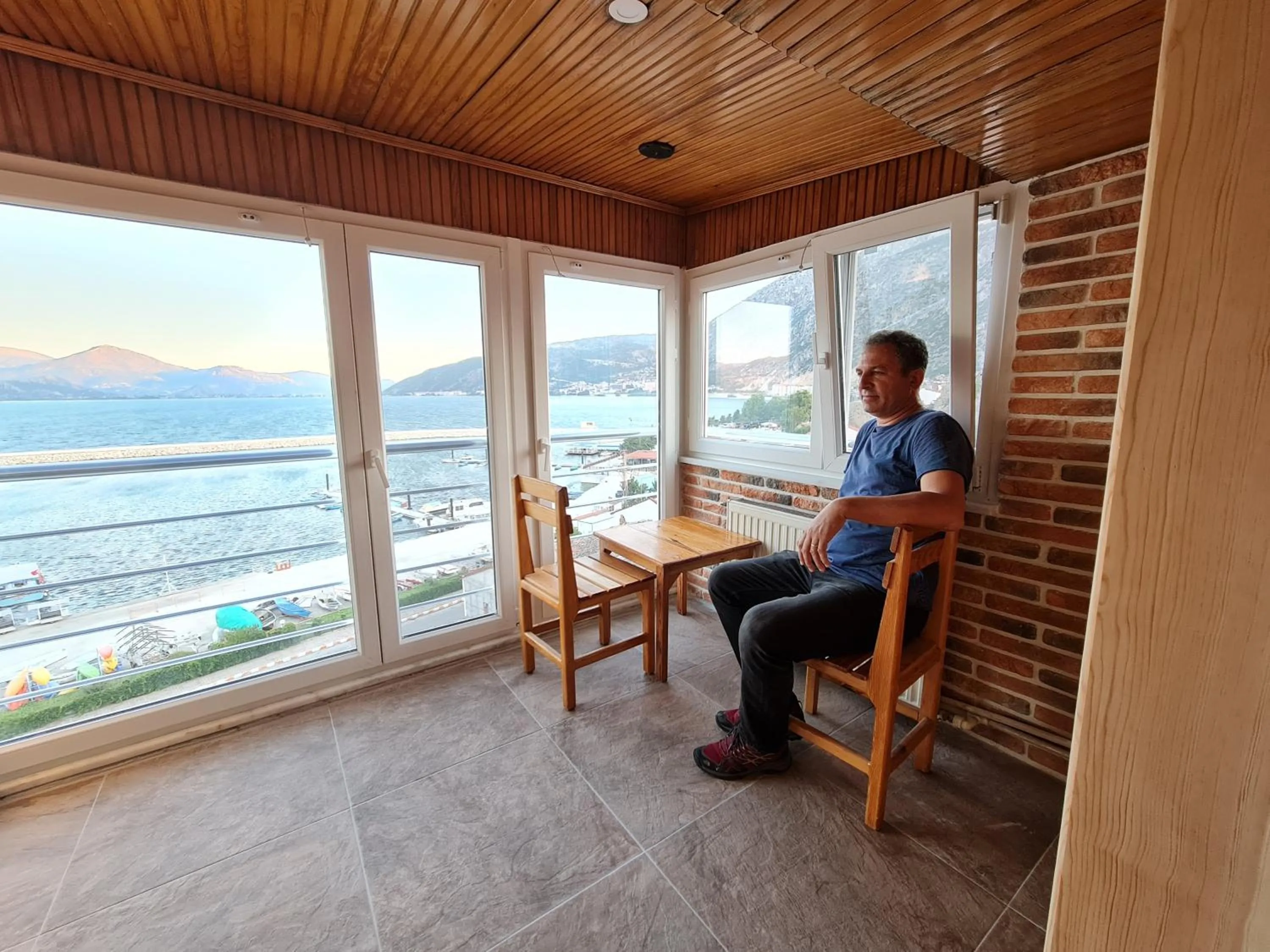 Lake view in Lale Pension