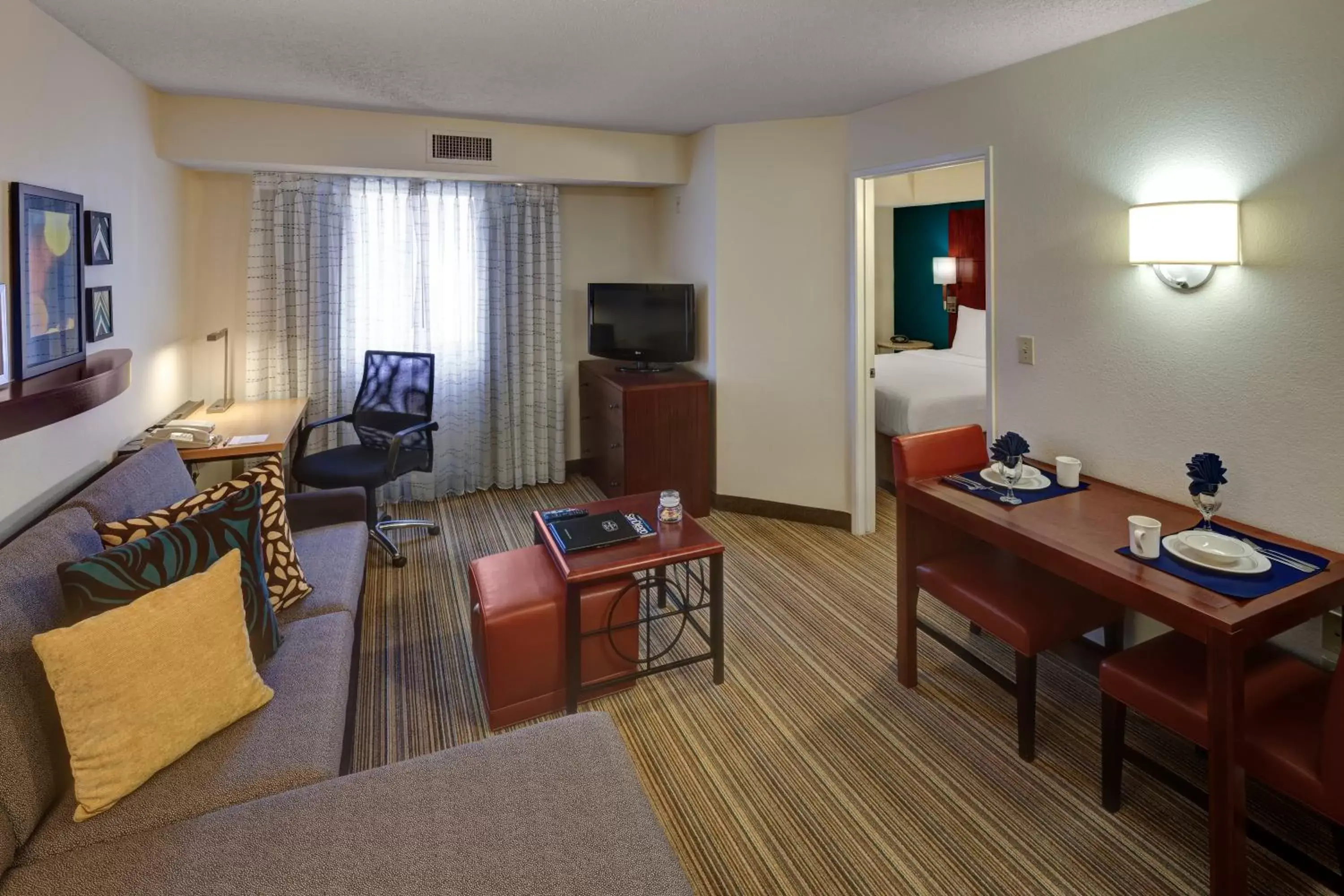 Living room, Seating Area in Residence Inn by Marriott San Diego Downtown