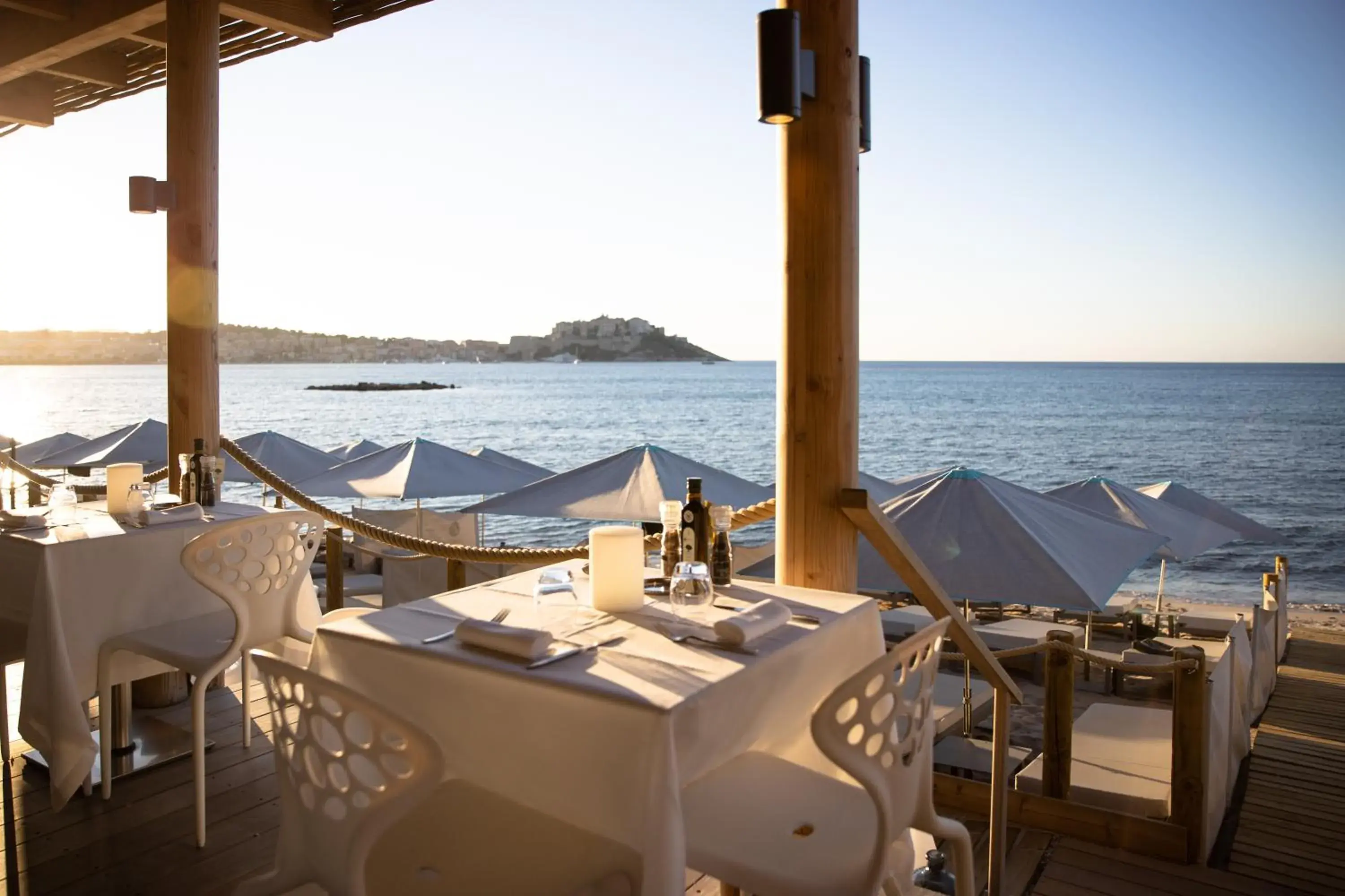 Beach, Restaurant/Places to Eat in La Villa Calvi