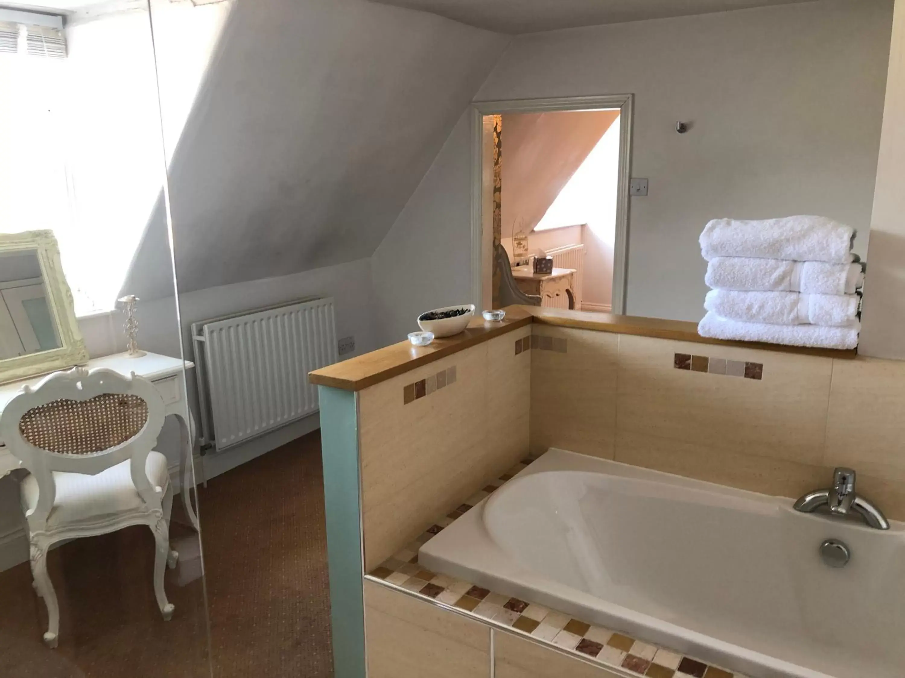 Bedroom, Bathroom in Deeping Stage