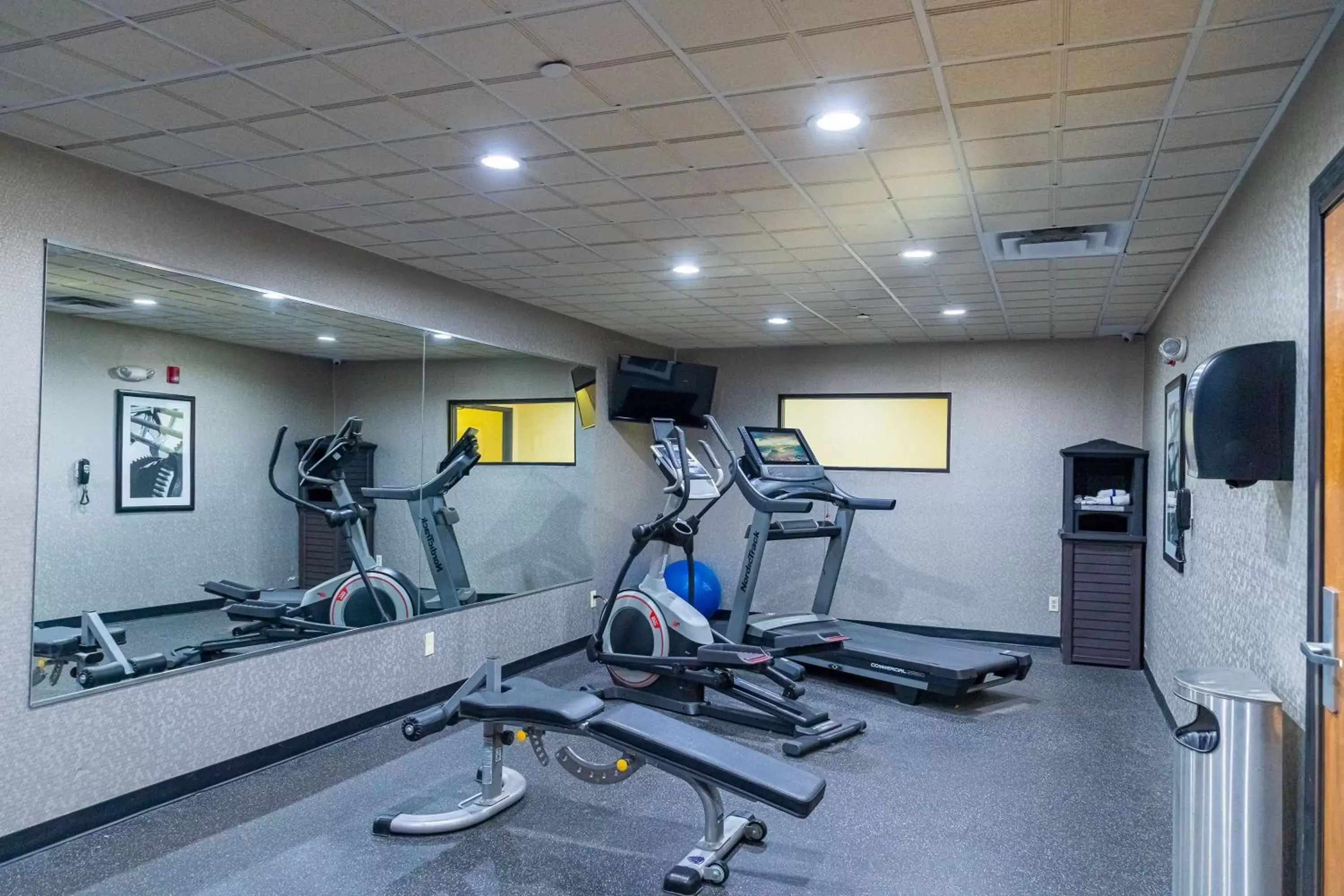 Fitness centre/facilities, Fitness Center/Facilities in Best Western Plus North Savannah