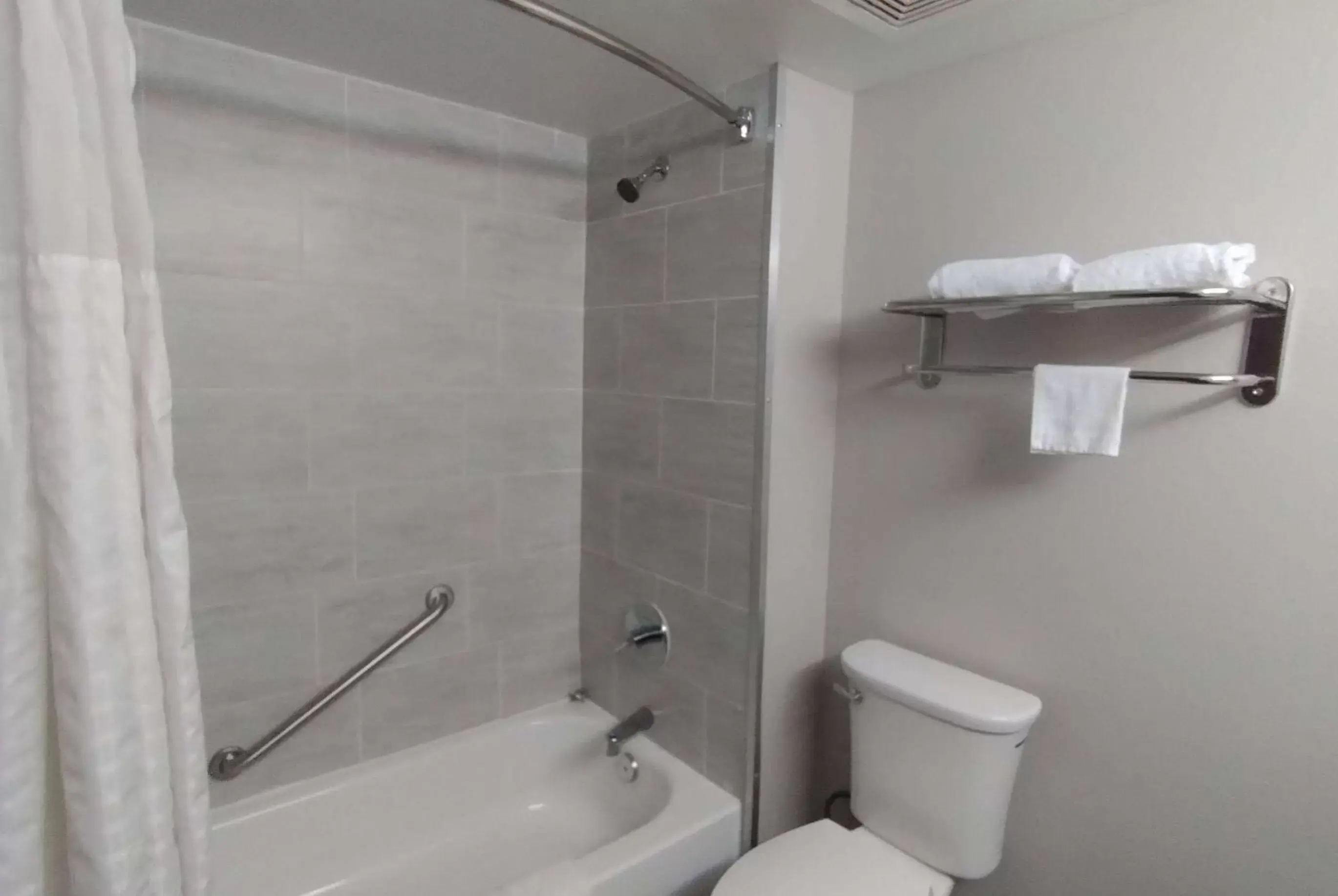 TV and multimedia, Bathroom in Super 8 by Wyndham Dania/Fort Lauderdale Arpt