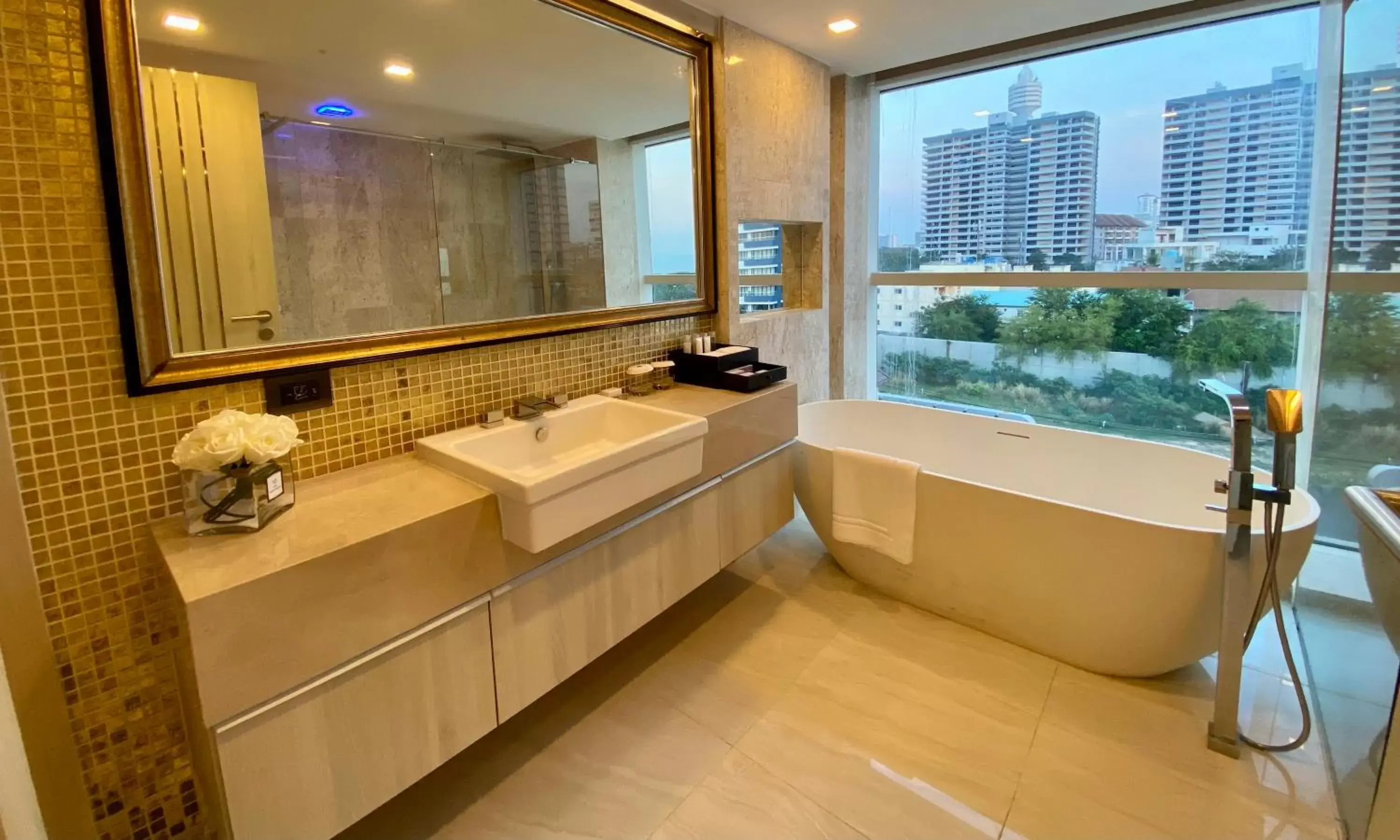 Bathroom in The Sanctuary Resort Pattaya, BW Signature Collection