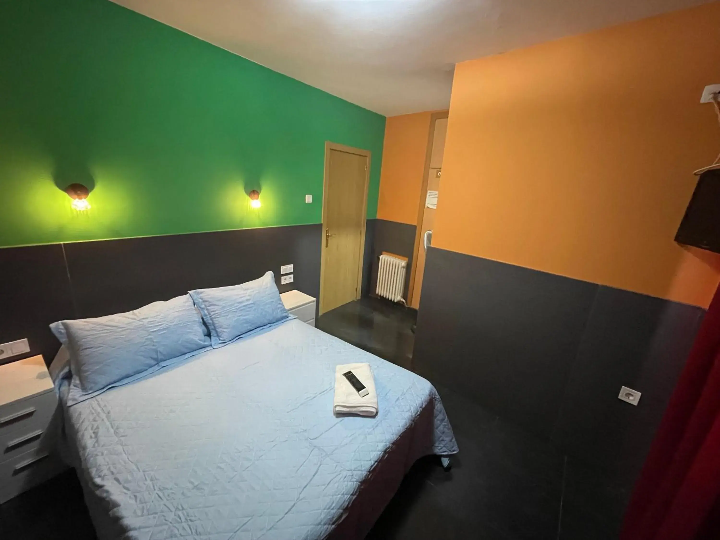 Bed in Hostal Numancia Bed in Hostal Numancia