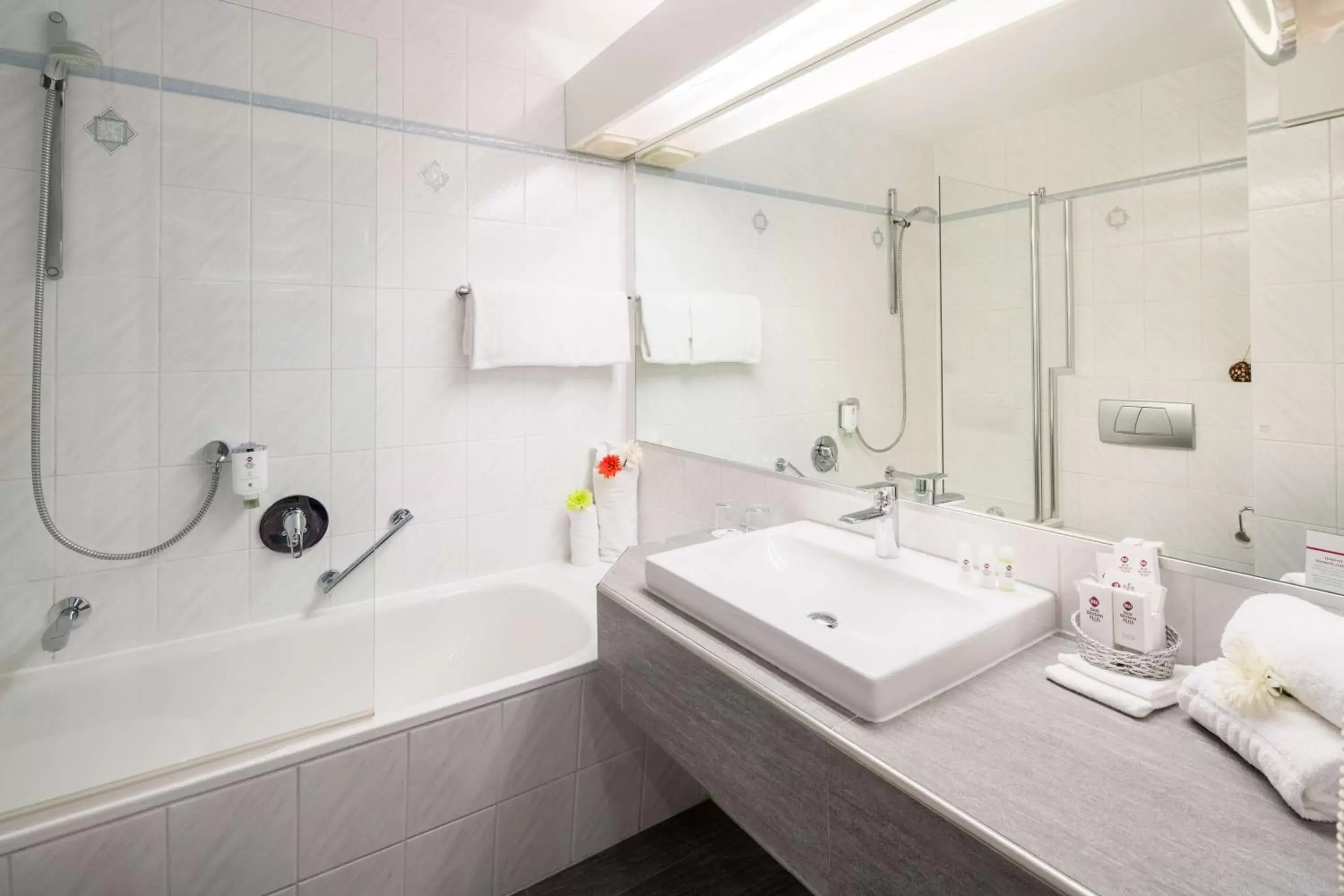 Bathroom in Best Western Plus Parkhotel Erding