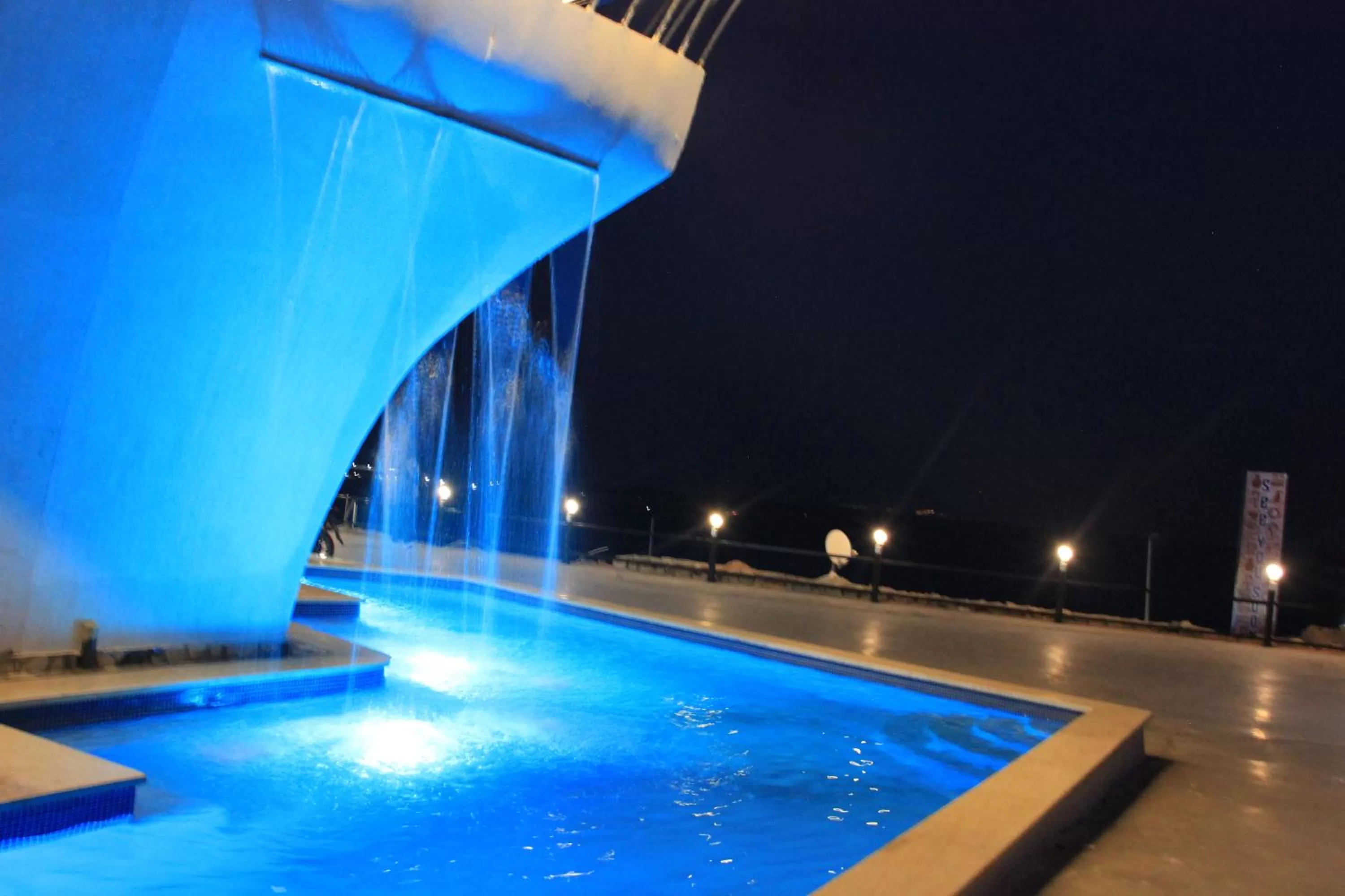 Swimming pool in Seaview Panorama Boatel