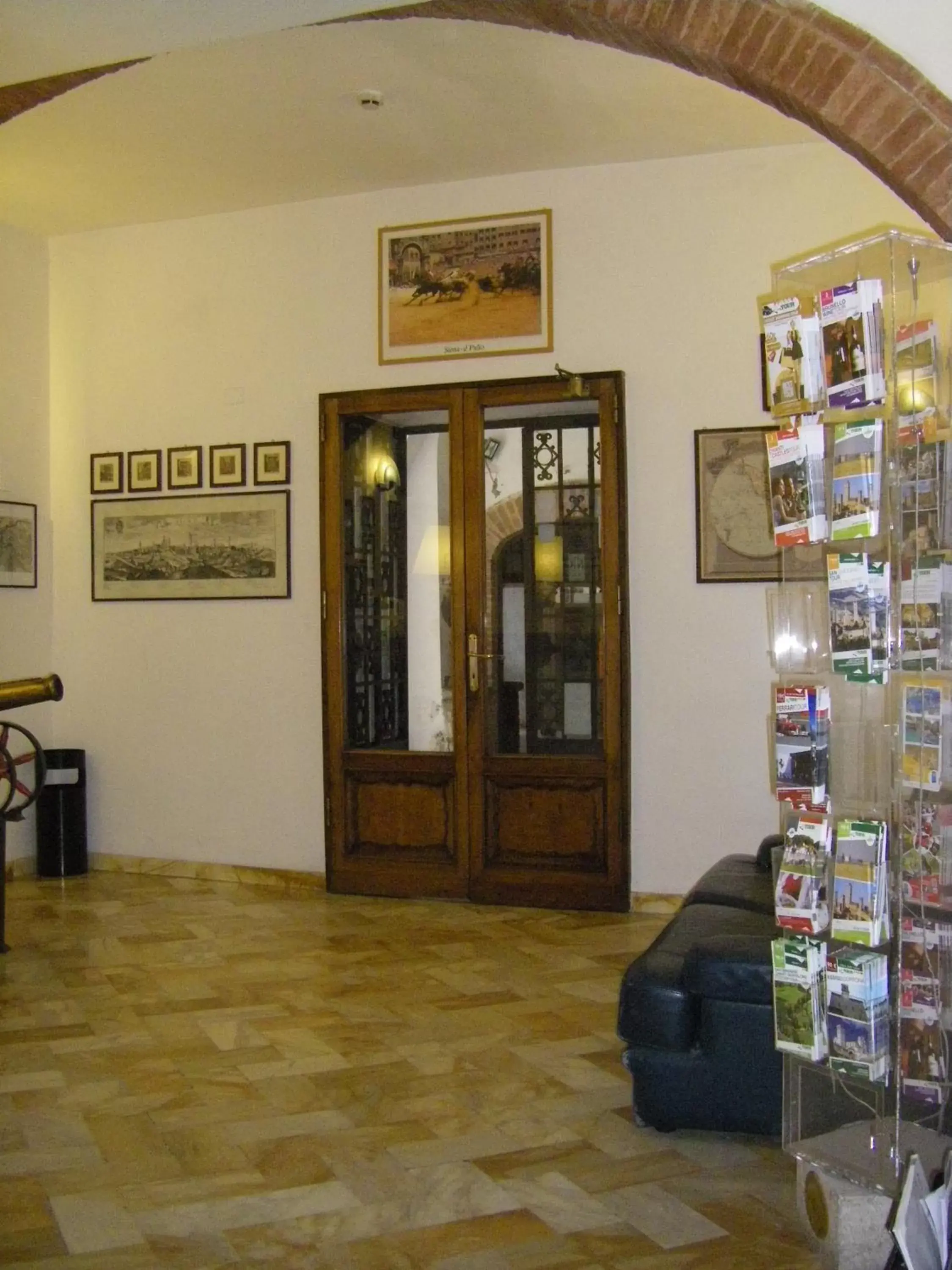 Lobby or reception in Albergo Cannon d'Oro