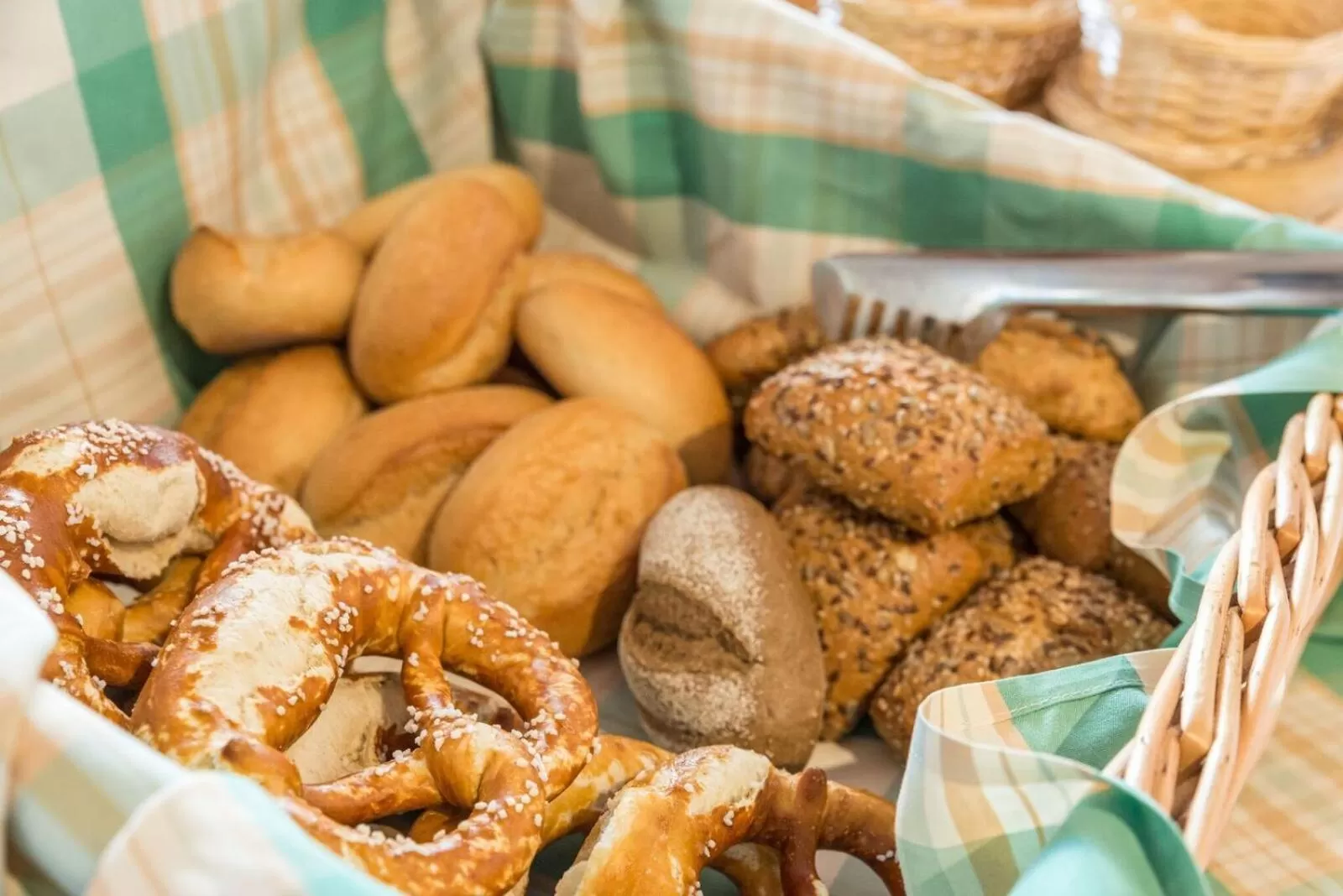 Buffet breakfast in Landgasthof - Hotel Reindlschmiede