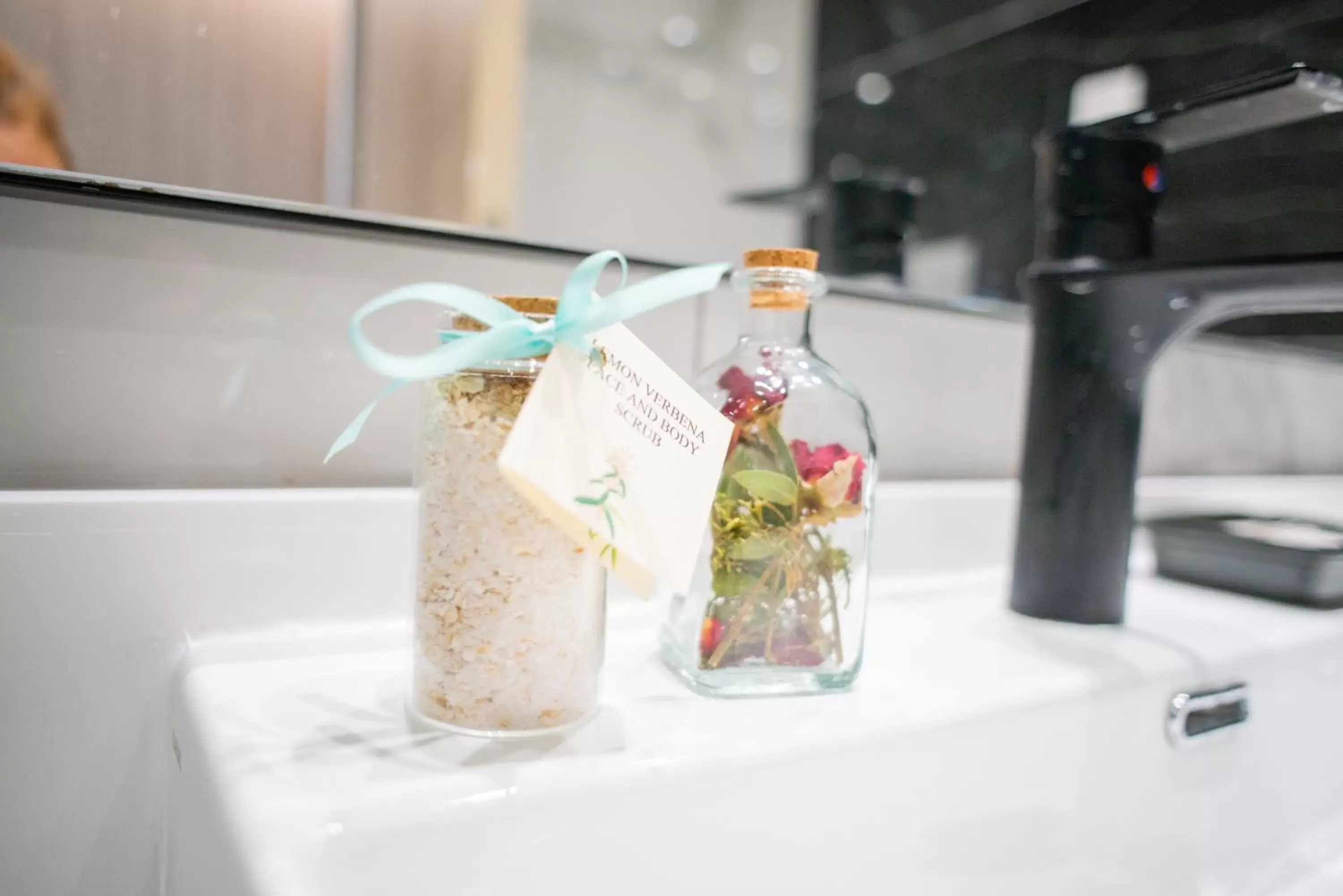 Bath, Drinks in At Herbal Boutique Hotel & Spa