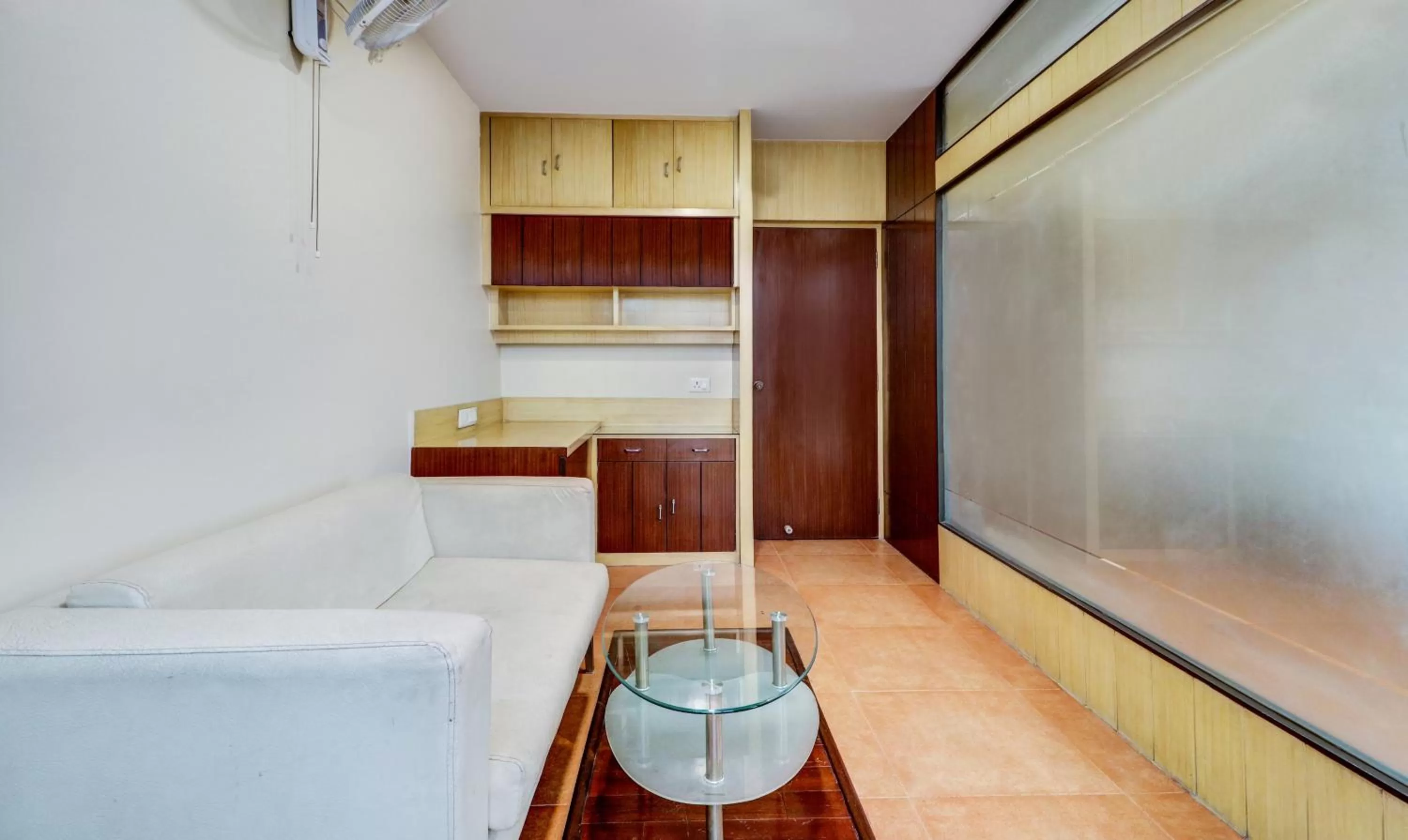 Seating area in Treebo Sreema - 2 km From Salt Lake Sector V