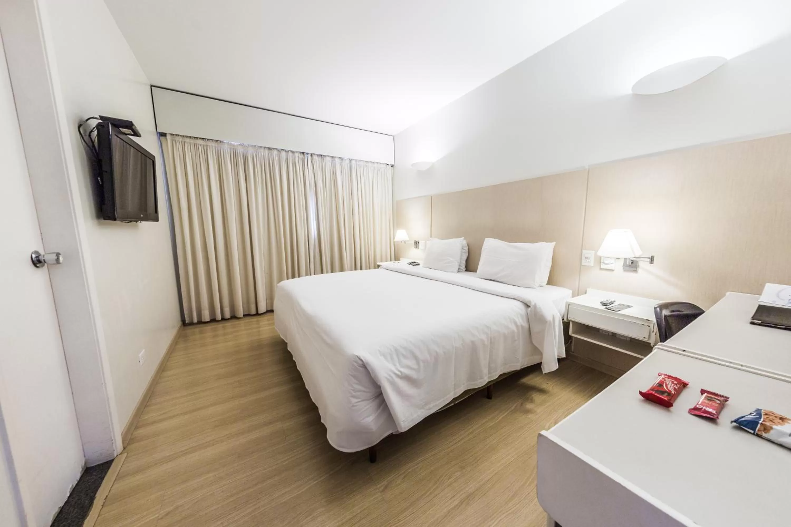 Bed in América Bittar Hotel