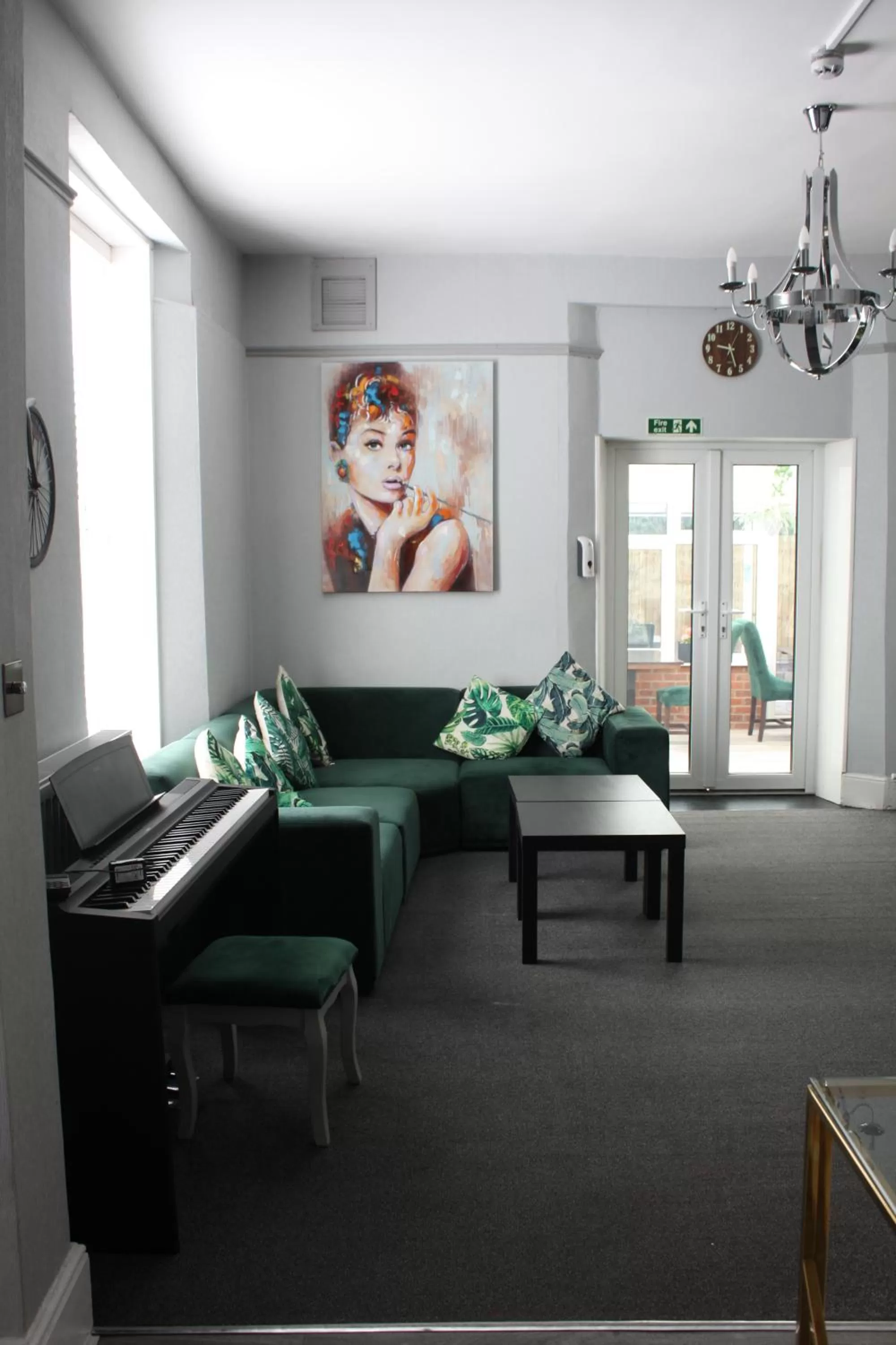 Living room, Seating Area in Watton Vibe Hotel