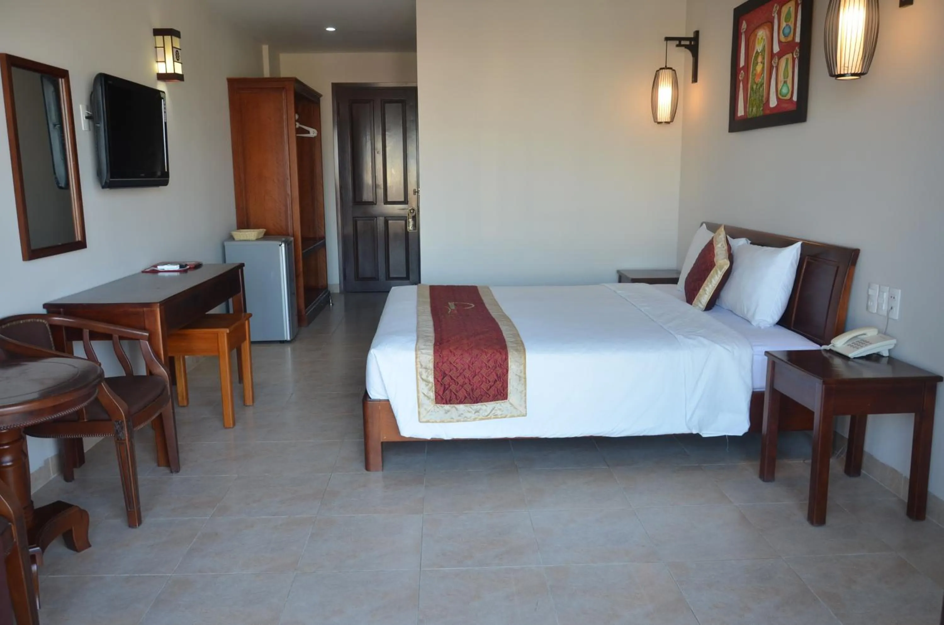 Bed in Sunshine Hoian Hotel