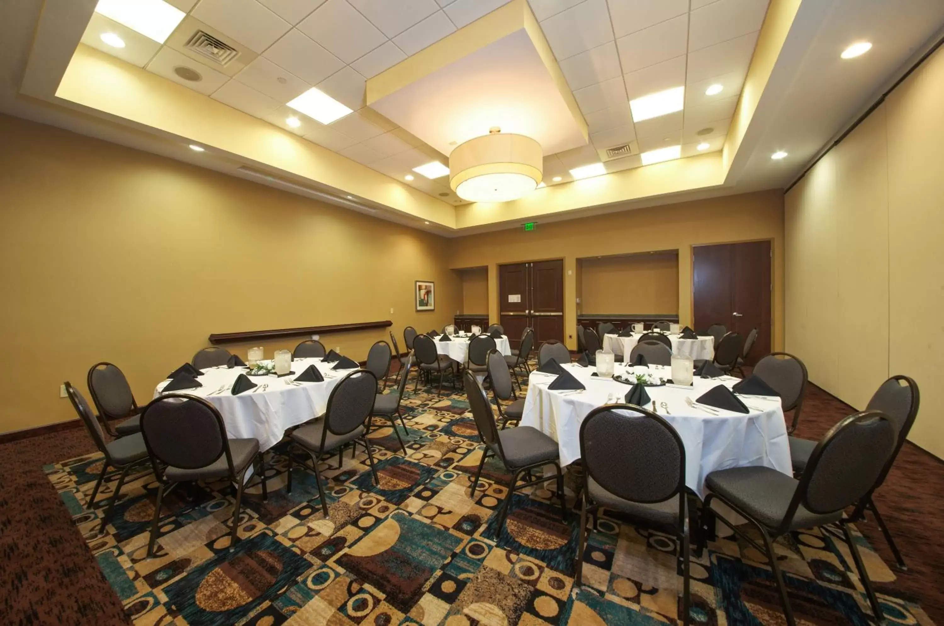 Banquet/Function facilities, Banquet Facilities in Holiday Inn Titusville/Kennedy Space Center, an IHG Hotel