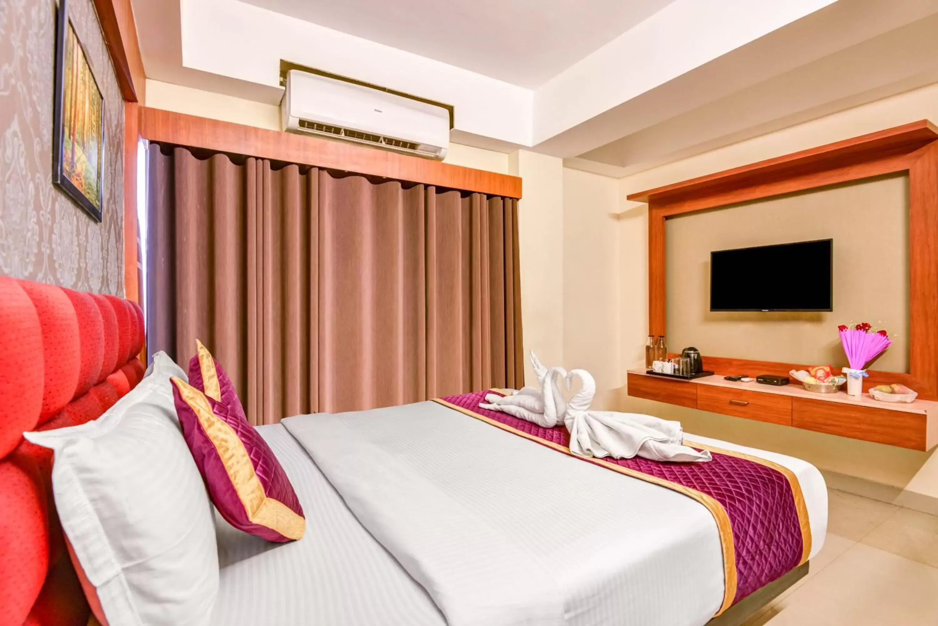 Bedroom, Bed in Mount Amara Hotel & Spa, Siliguri Bedroom, Bed in Mount Amara Hotel & Spa, Siliguri