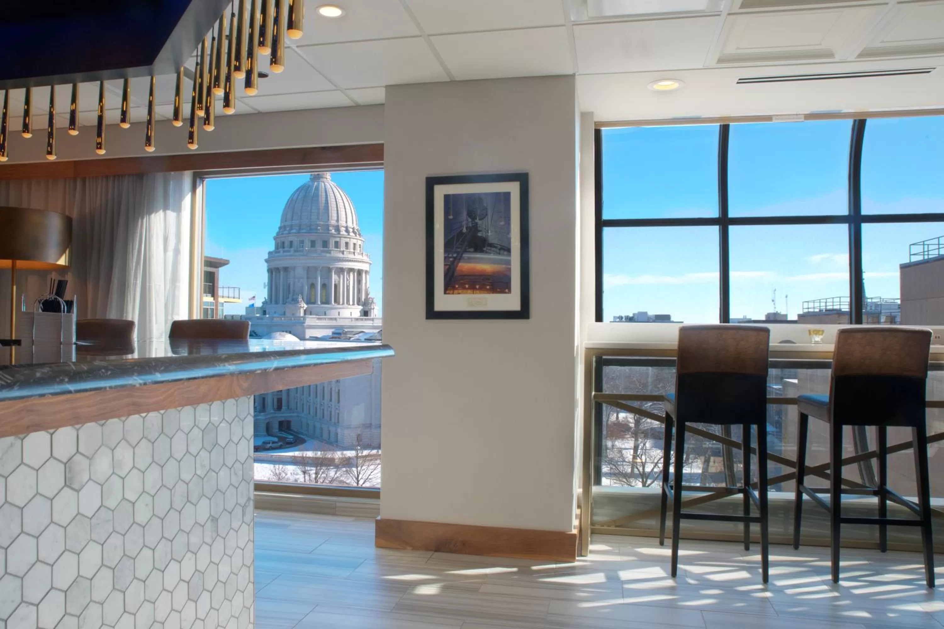 Lounge or bar in The Madison Concourse Hotel