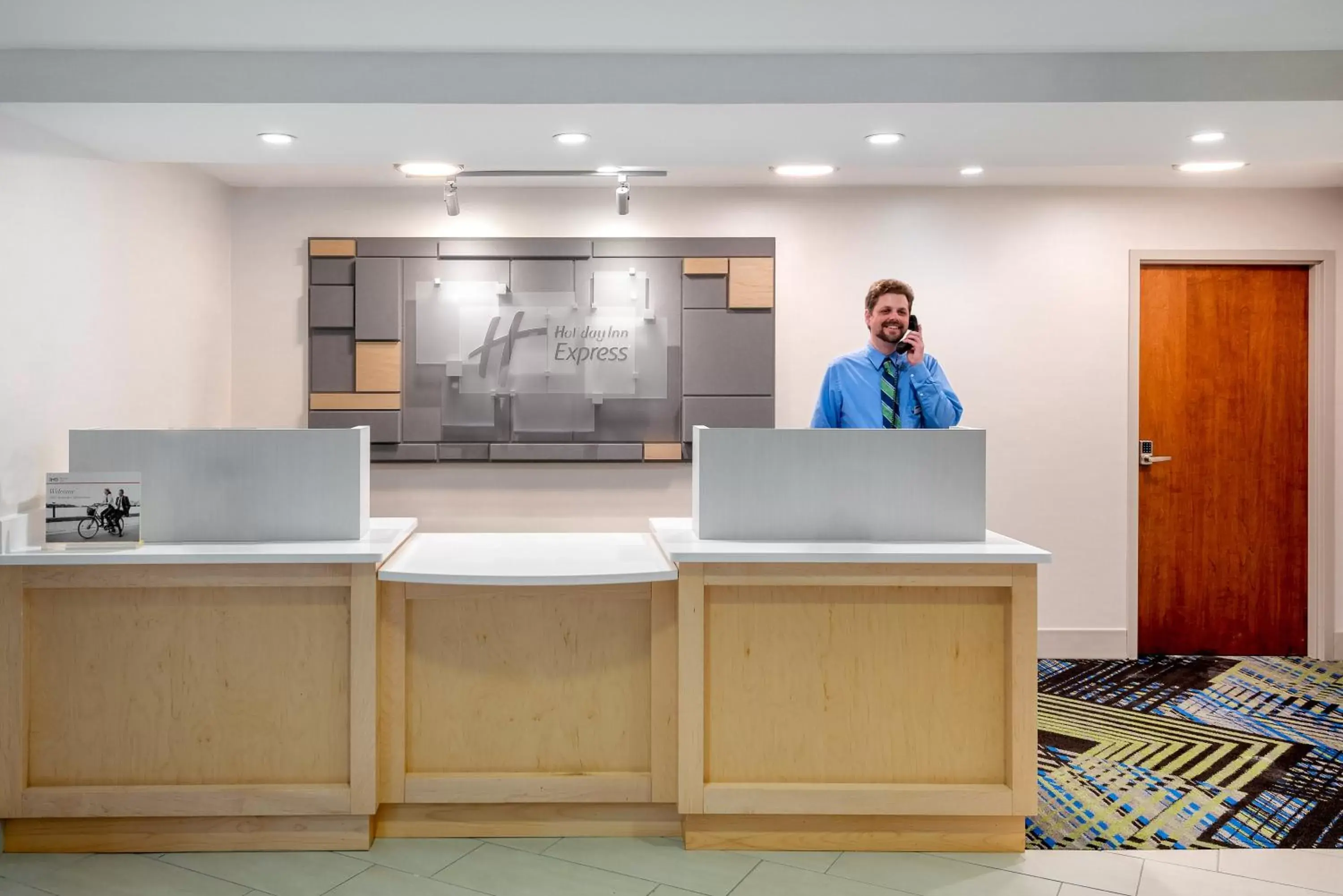 Property building, Lobby/Reception in Holiday Inn Express Chapel Hill, an IHG Hotel