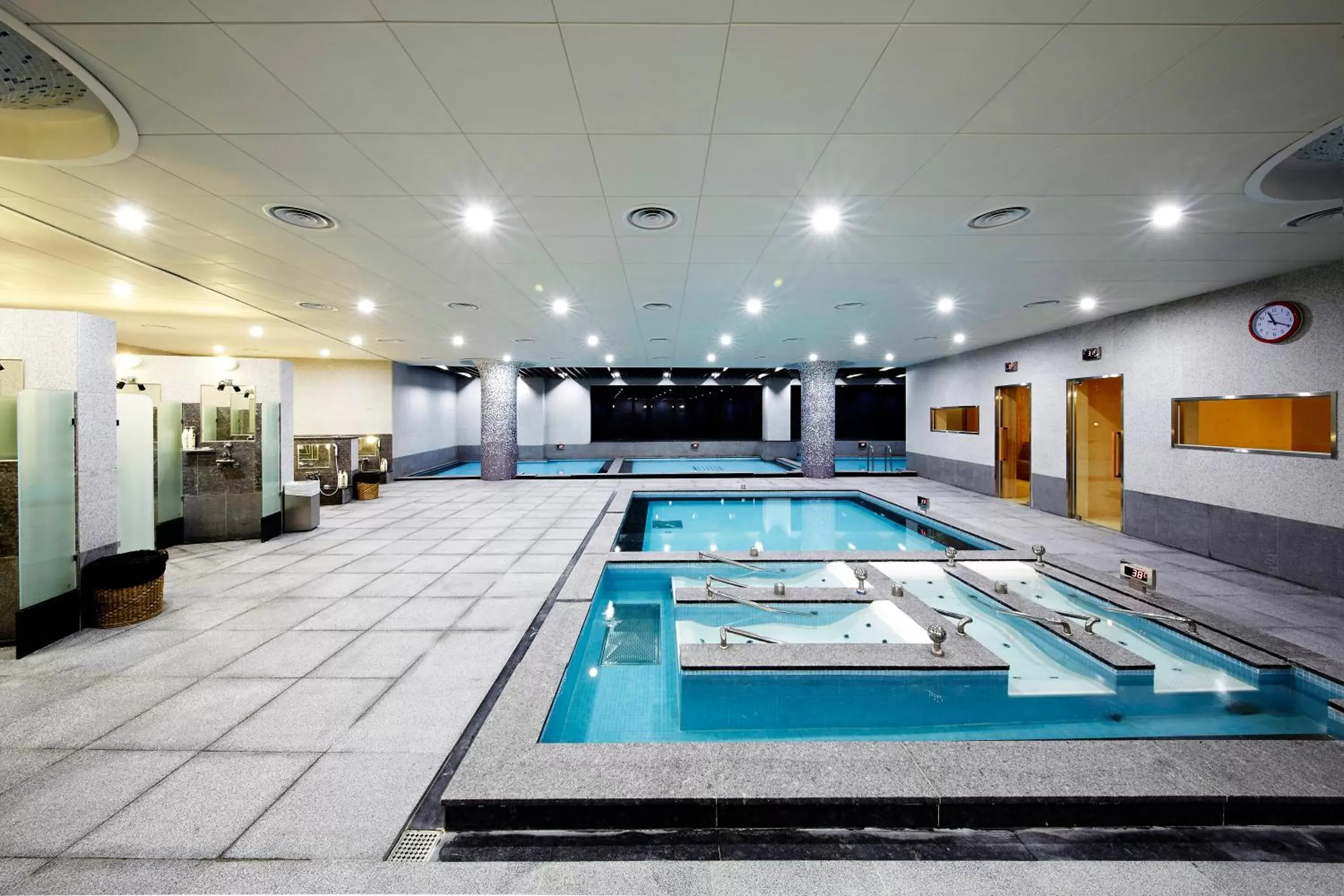Spa and wellness centre/facilities, Swimming Pool in Pyeongchang Ramada Hotel & Suite by Wyndham