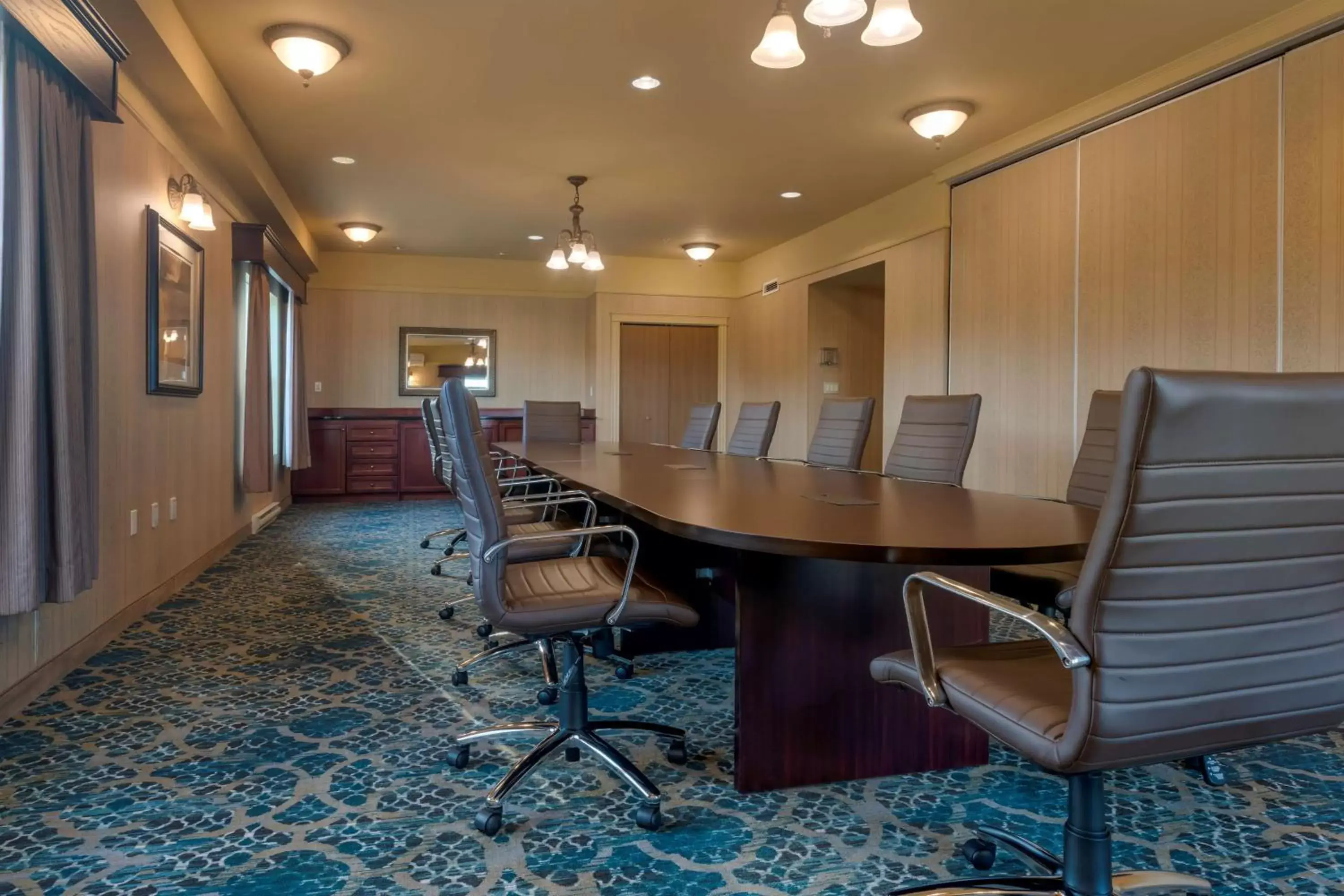 Meeting/conference room in Best Western Plus Fredericton Hotel & Suites