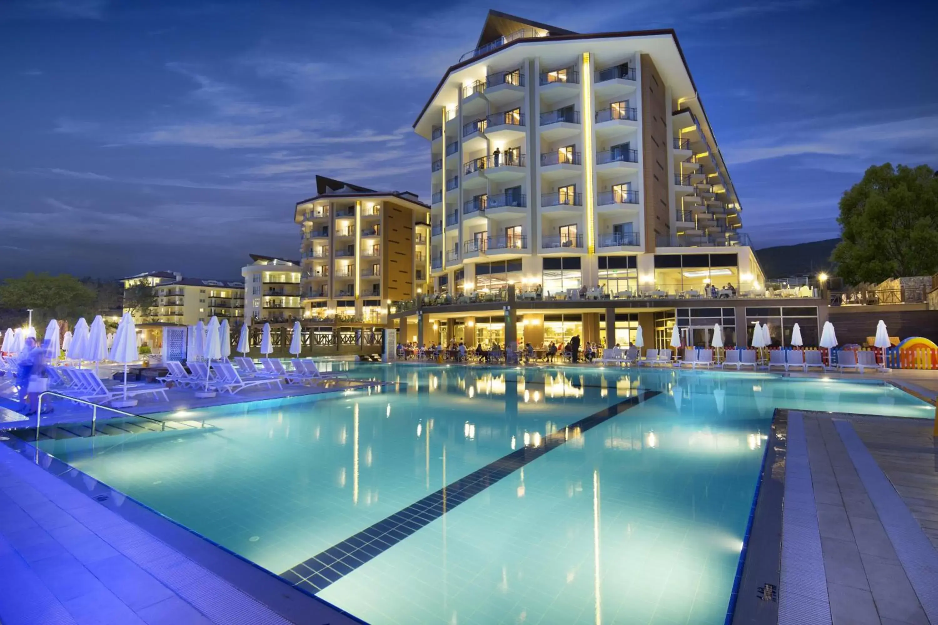 Property building, Swimming Pool in Ramada Resort Kusadasi & Golf