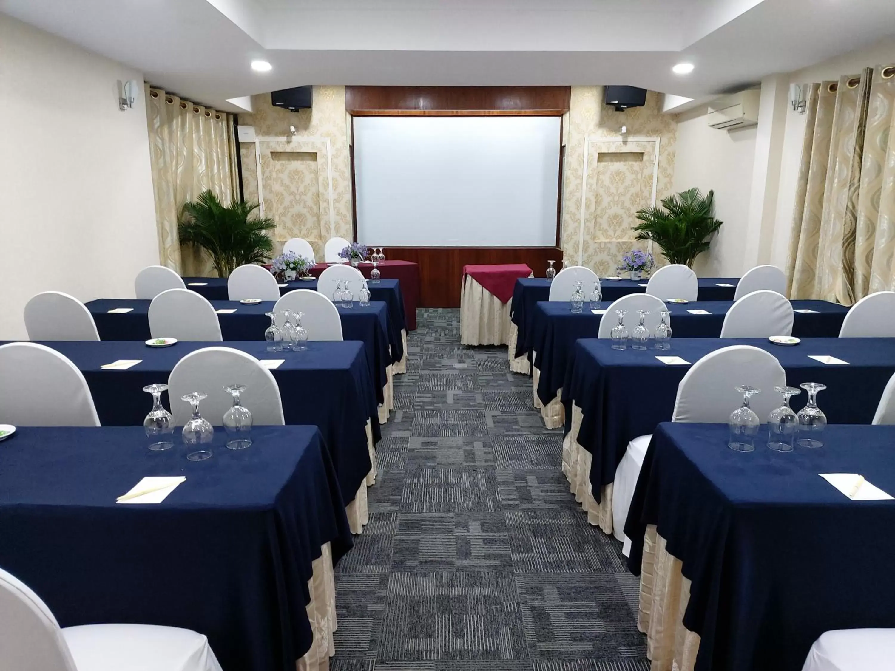 Meeting/conference room, Business Area/Conference Room in Oscar Saigon Hotel