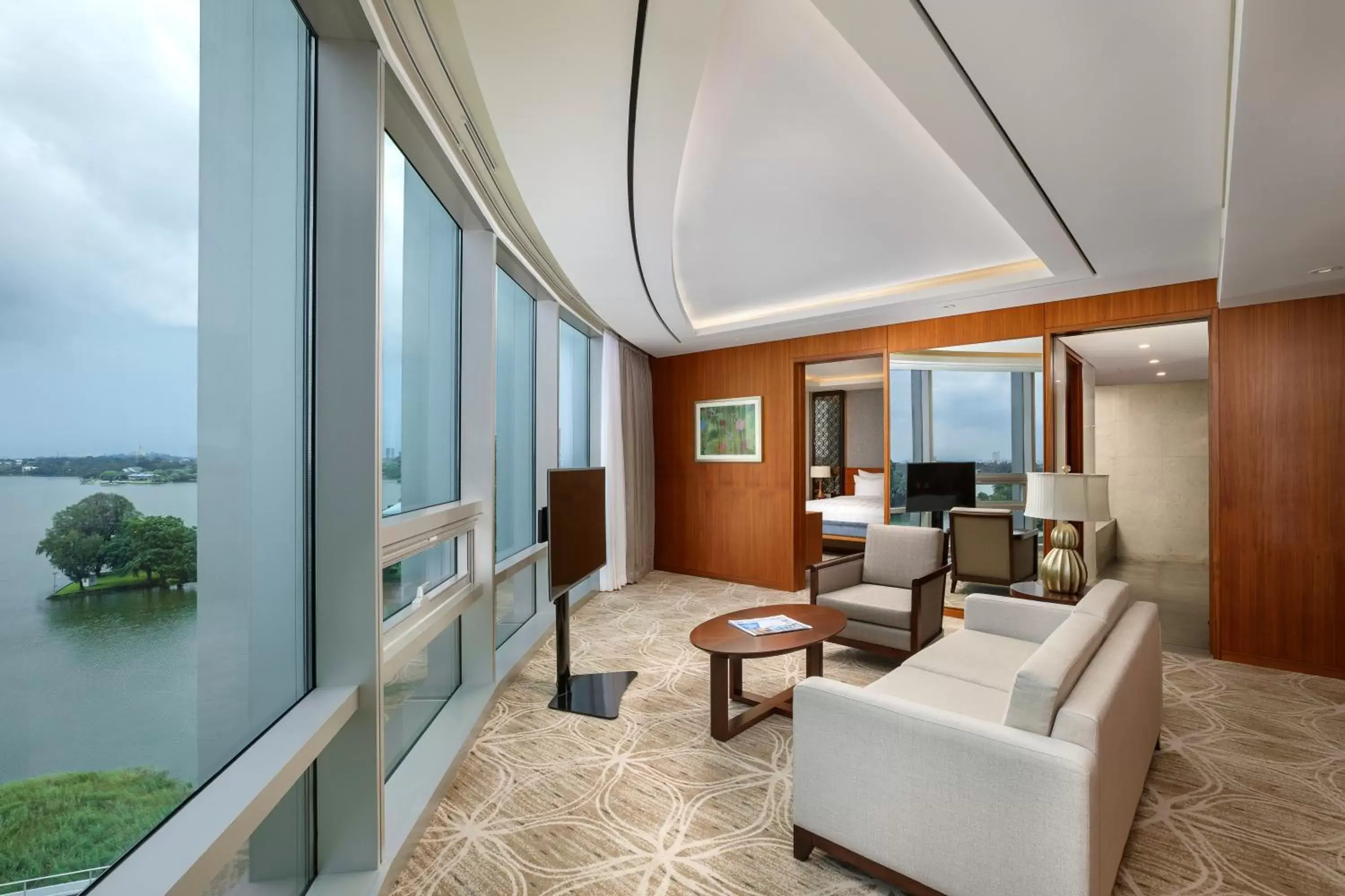 Living room, Seating Area in LOTTE Hotel Yangon