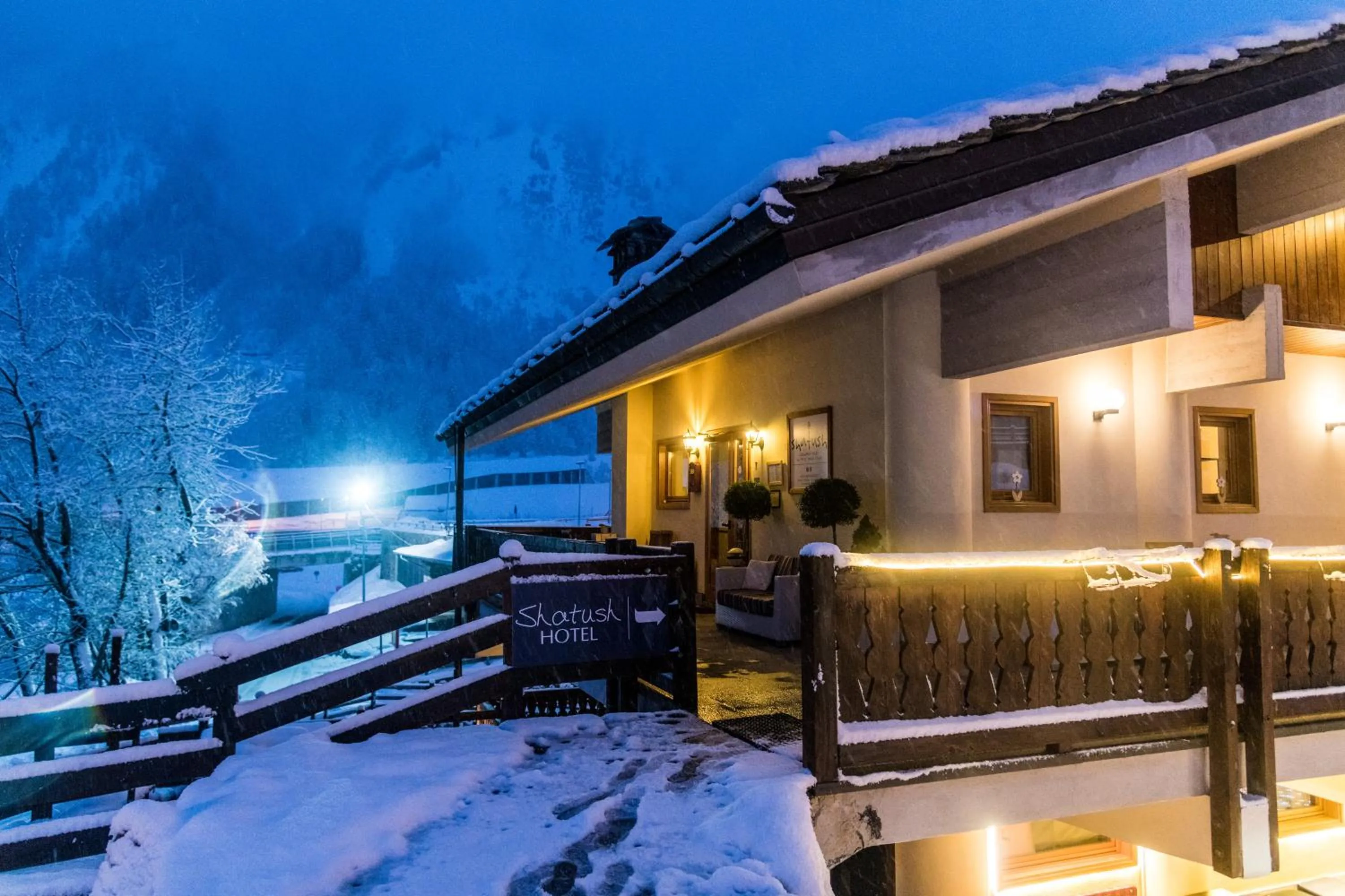 Property building in Shatush Hotel