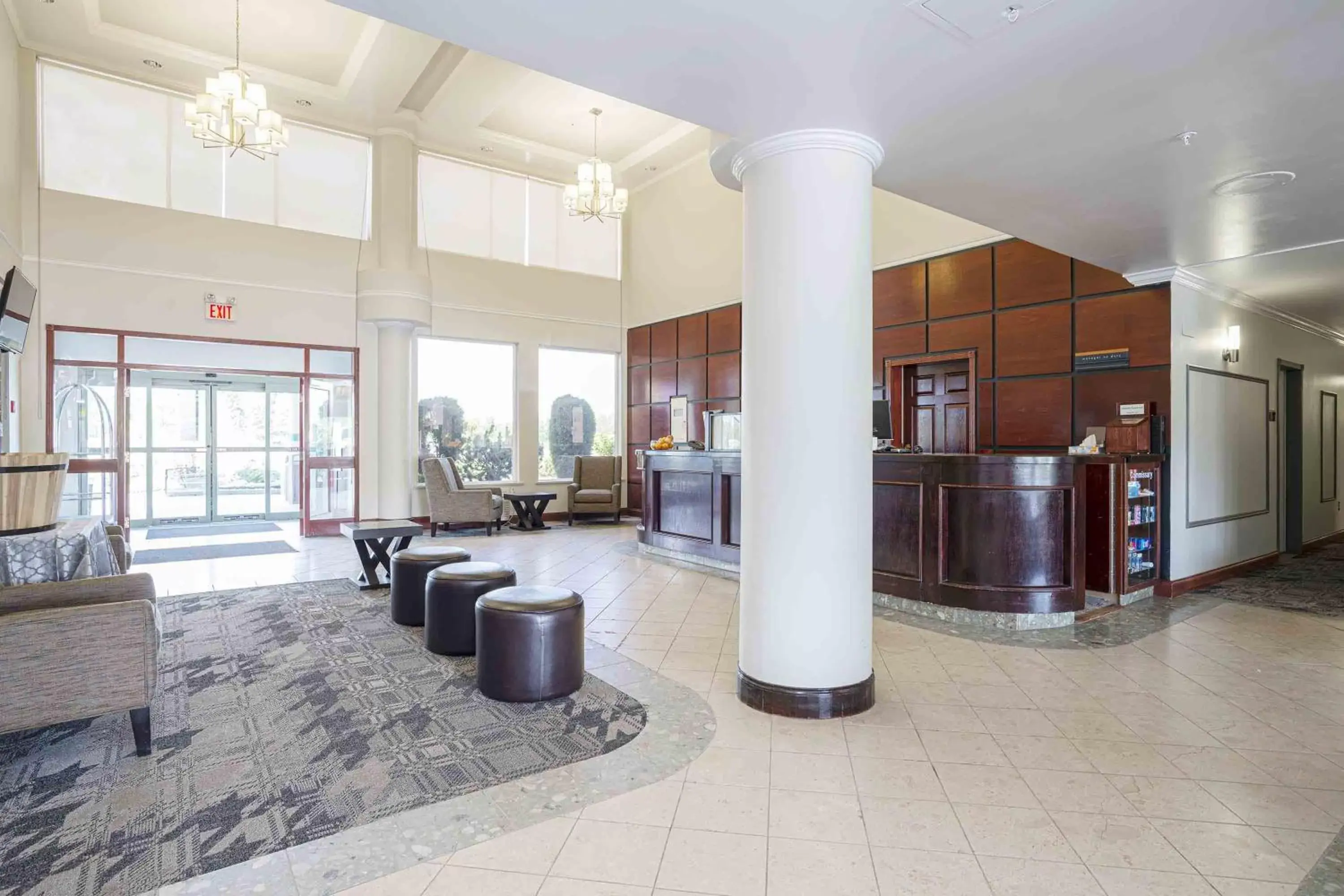 Lobby or reception, Lobby/Reception in Sandman Hotel Quesnel