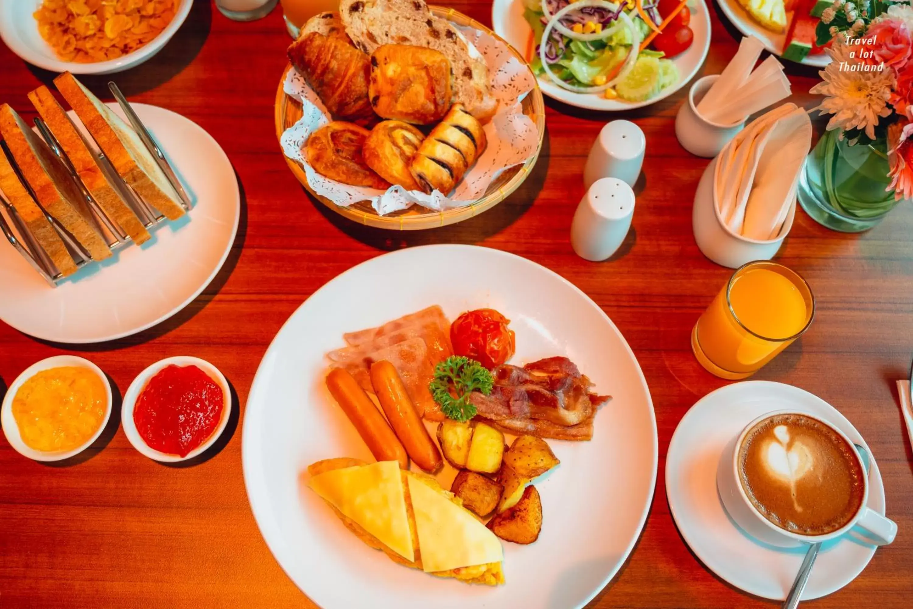 Buffet breakfast in Centara Pattaya Hotel