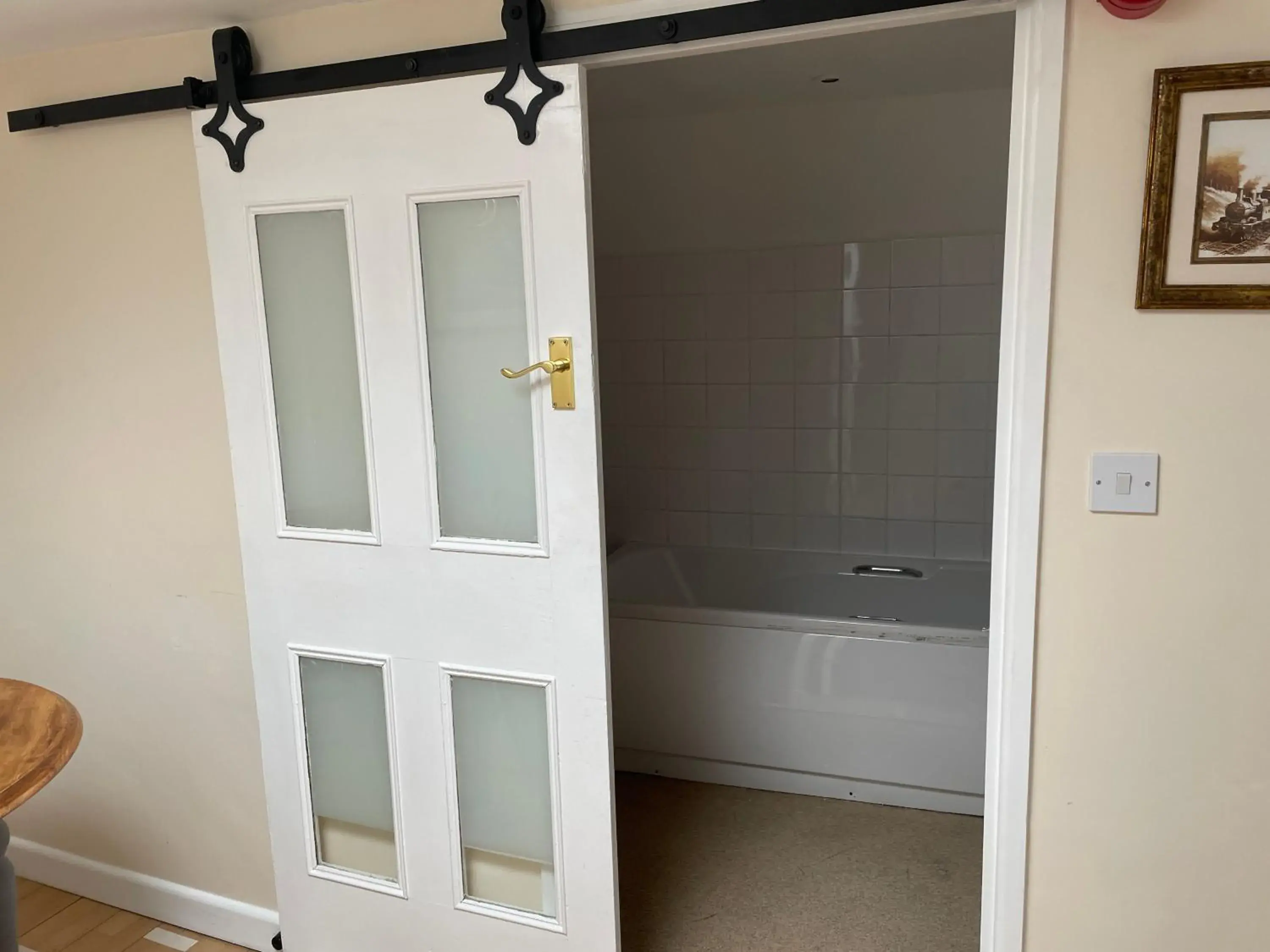 Bathroom in Station House, Dartmoor and Coast located, Village centre Hotel