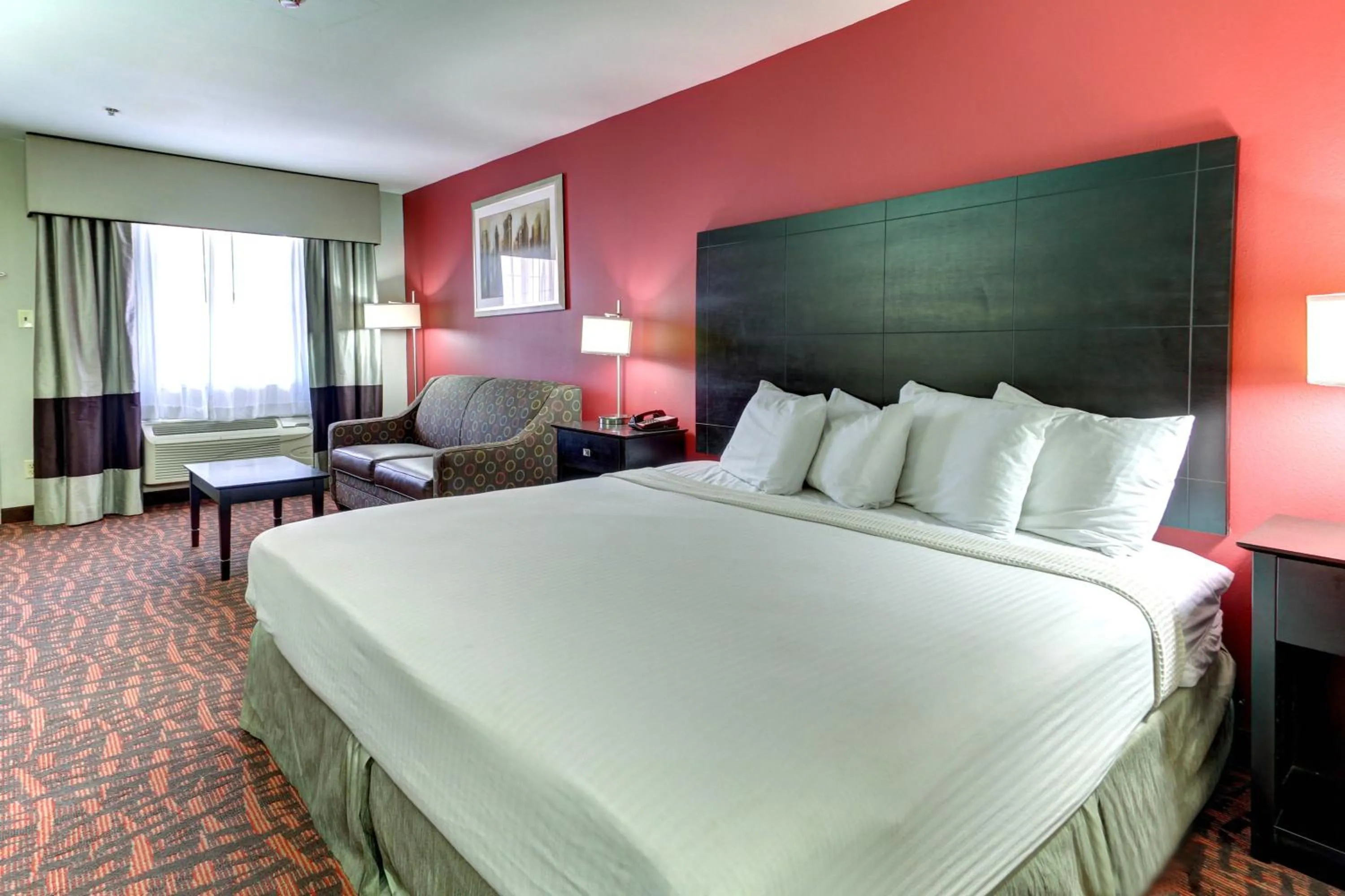 Photo of the whole room, Bed in Motel 6-Arlington, TX