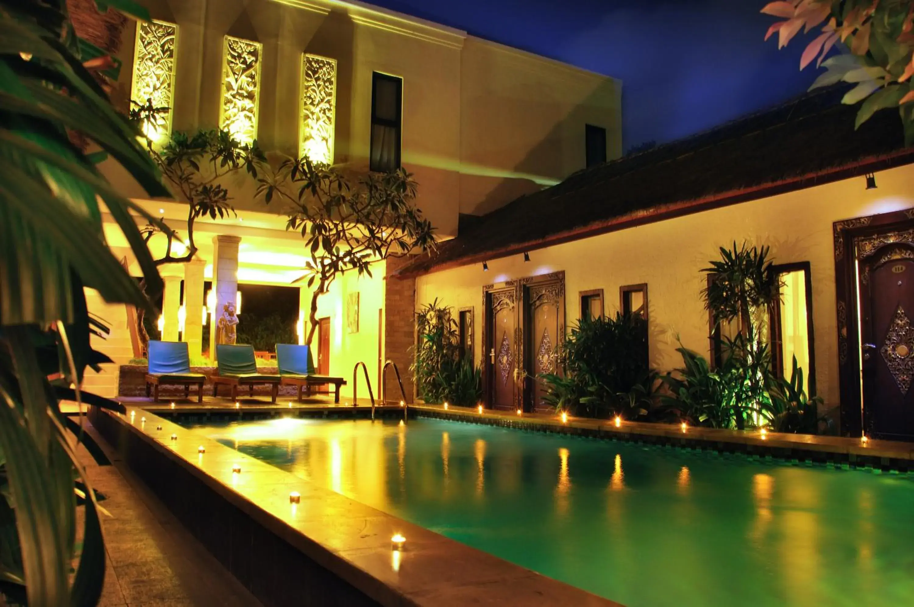 Pool view, Swimming Pool in Coco de Heaven Hotel