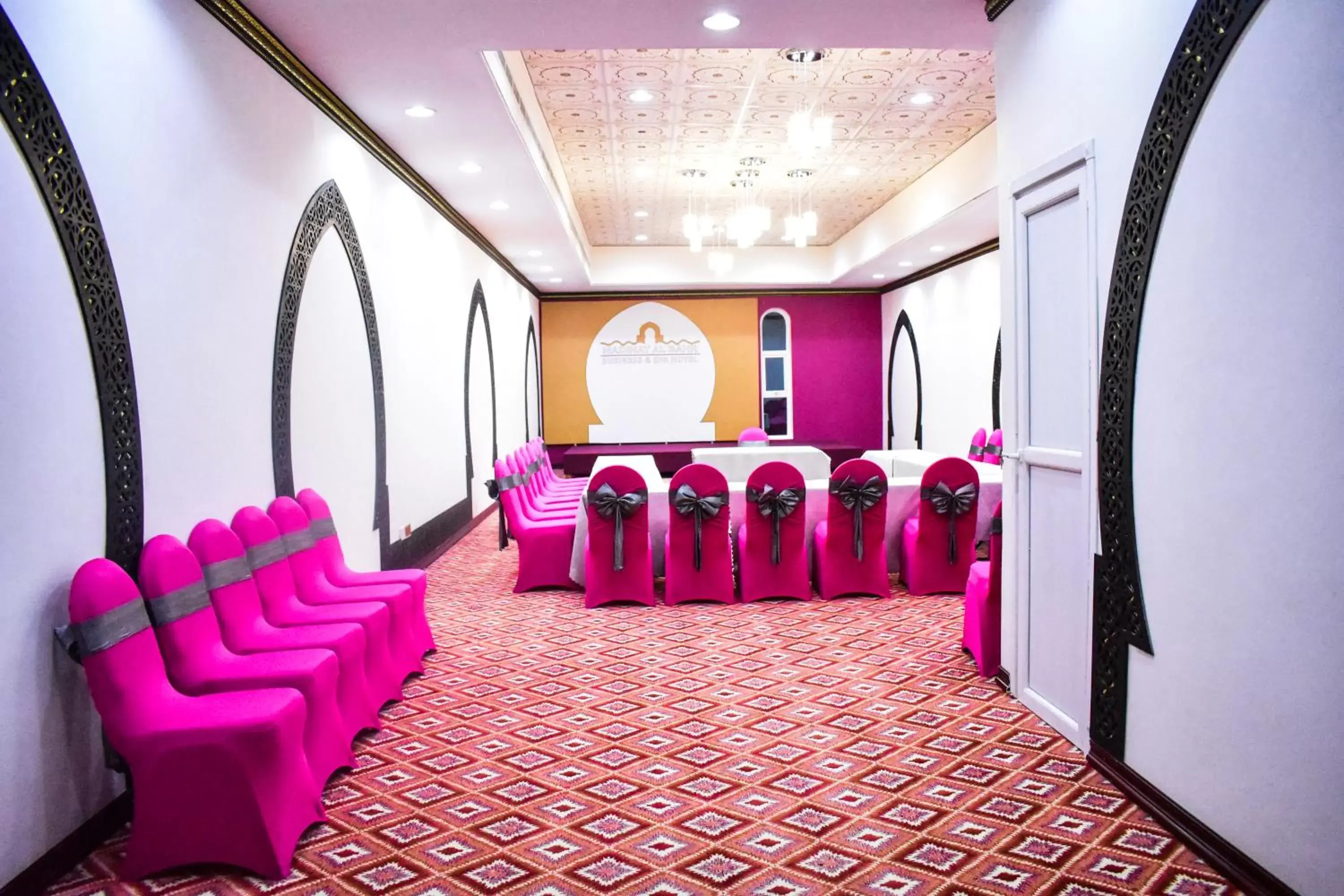 Business facilities in Madinat Al Bahr Business & Spa Hotel