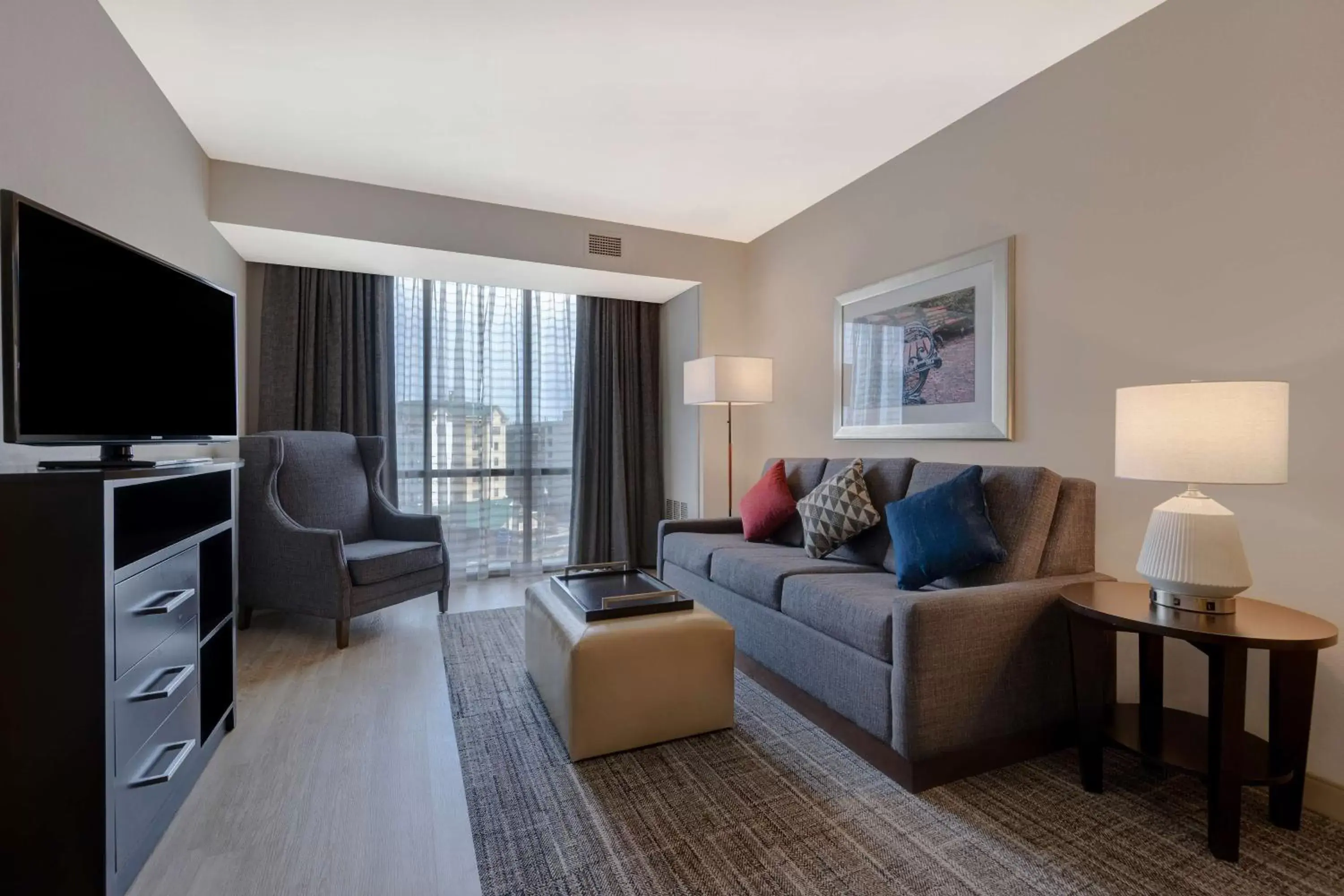 Bedroom, Seating Area in Homewood Suites Nashville Vanderbilt