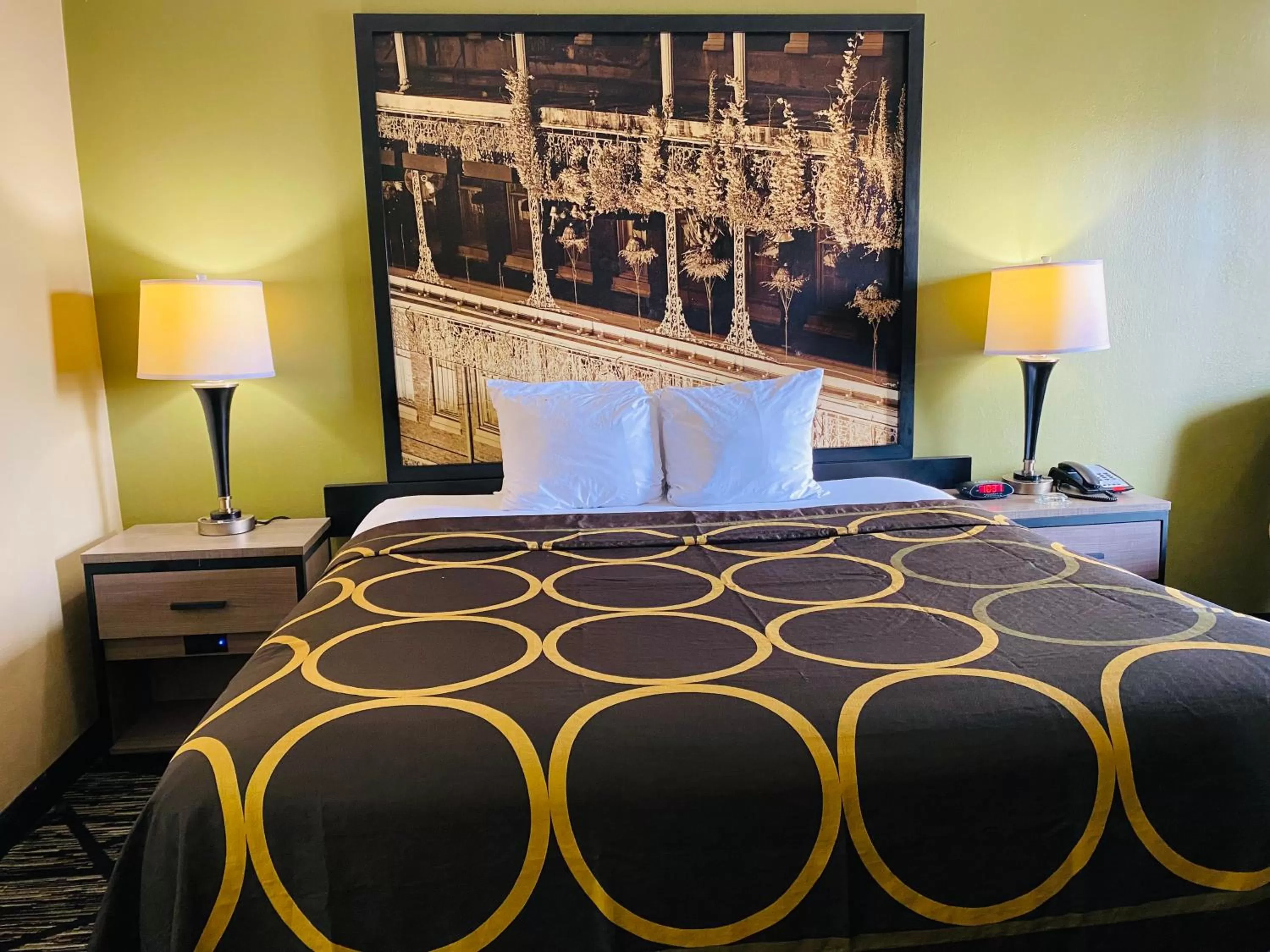 Bed in Super 8 by Wyndham New Iberia