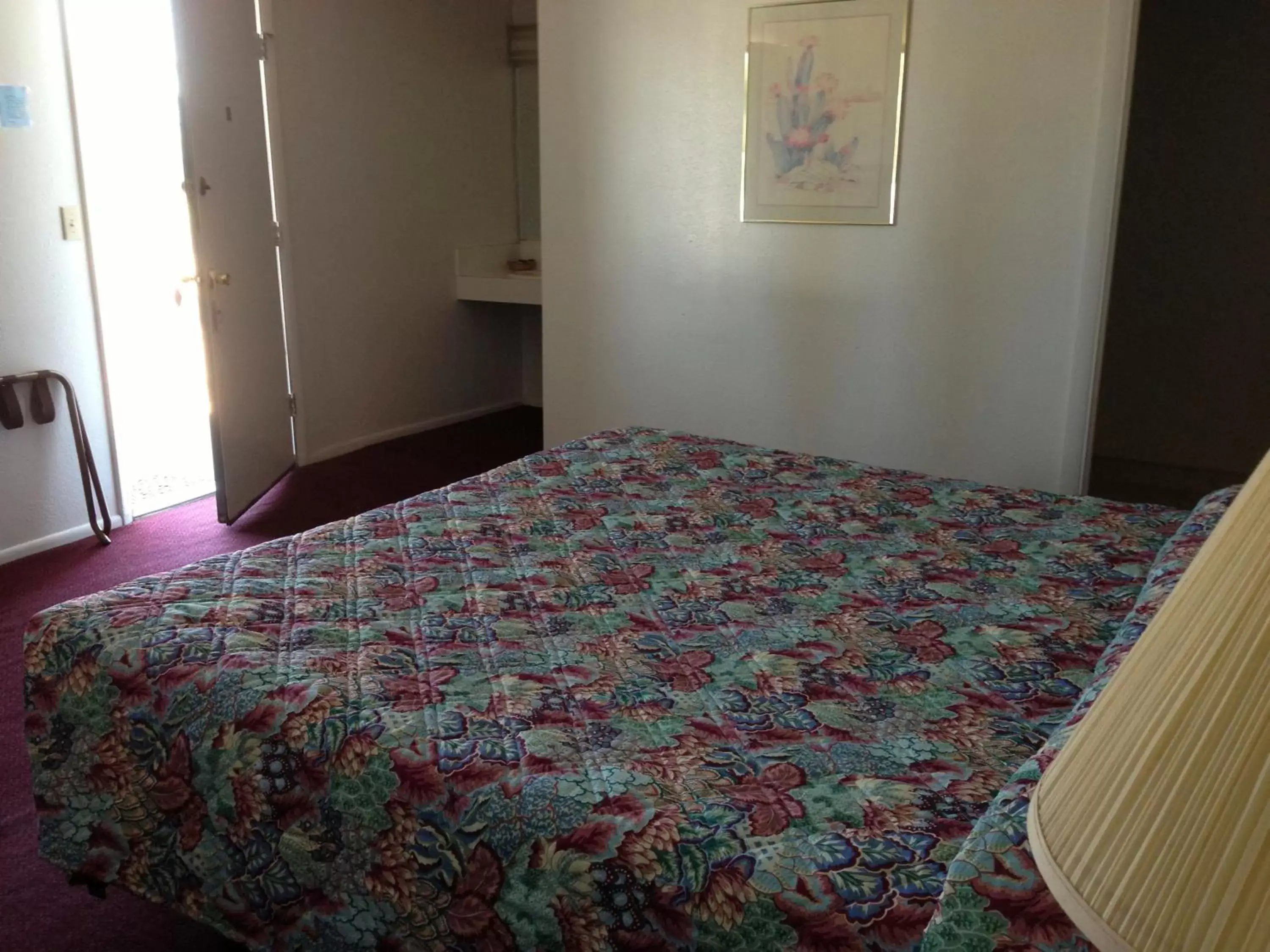 Bed in Bryce Way Motel