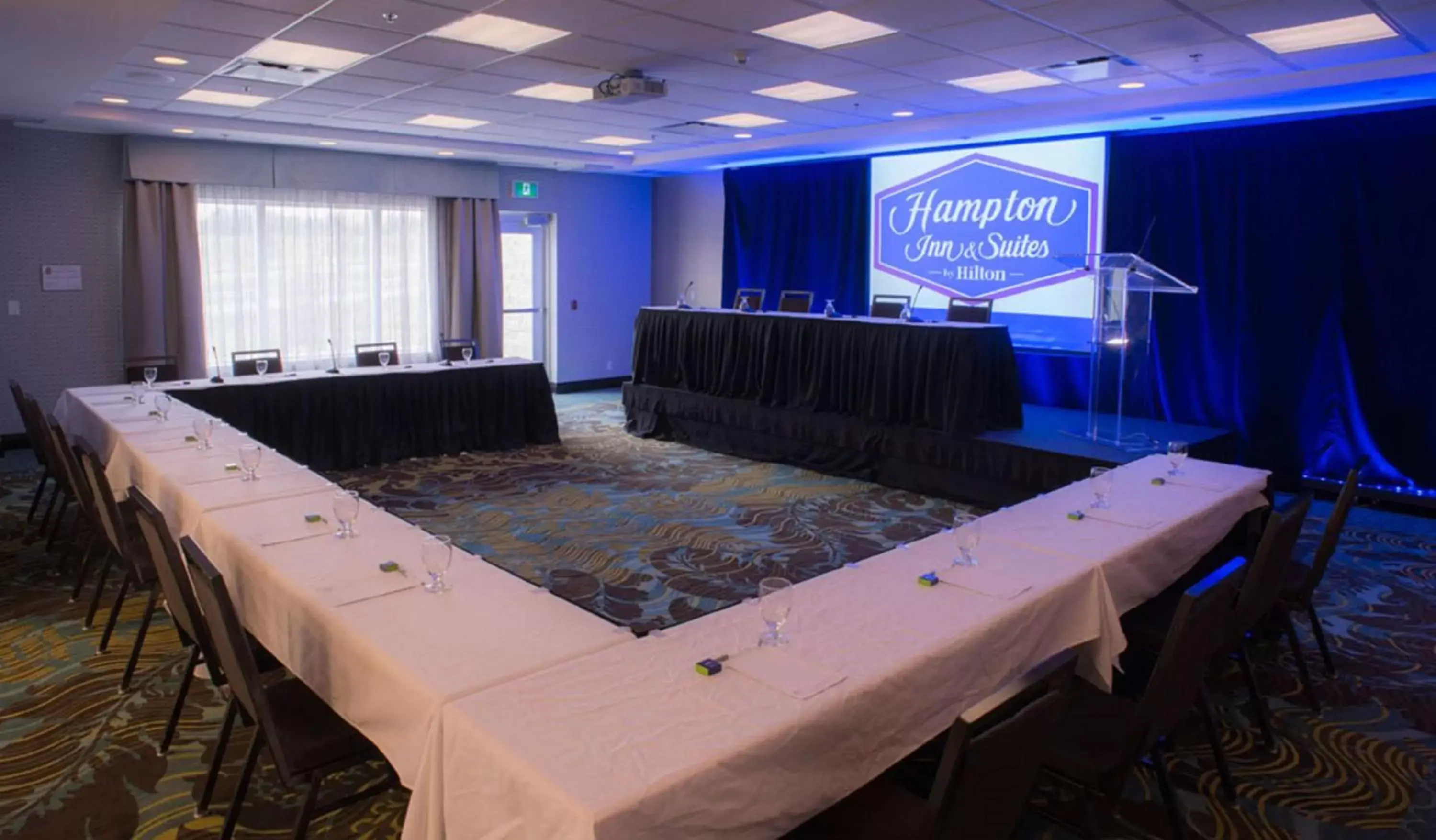 Meeting/conference room, Business Area/Conference Room in Hampton Inn & Suites by Hilton St. John's Airport