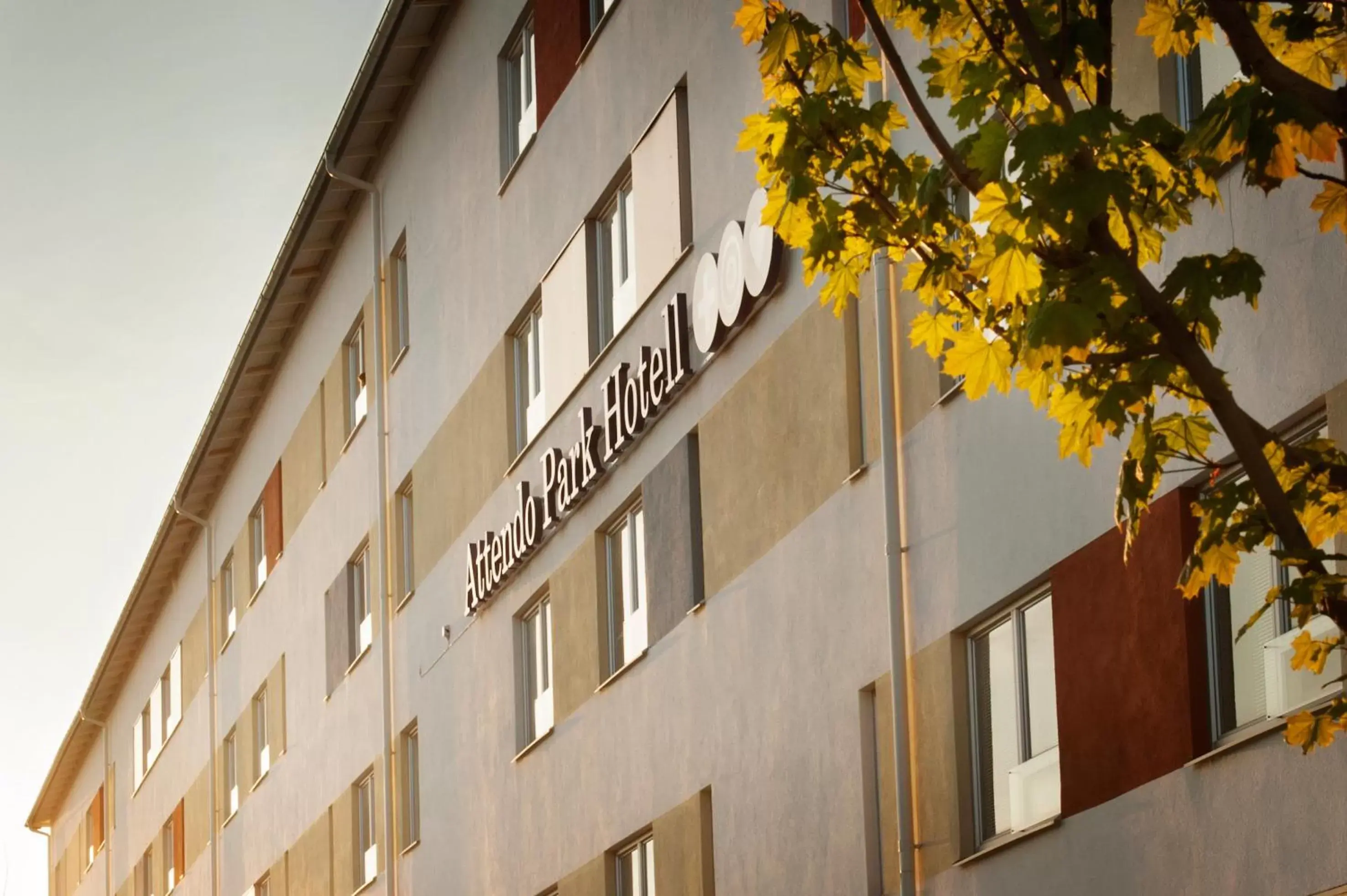 Facade/entrance, Property Building in Attendo Park Hotell