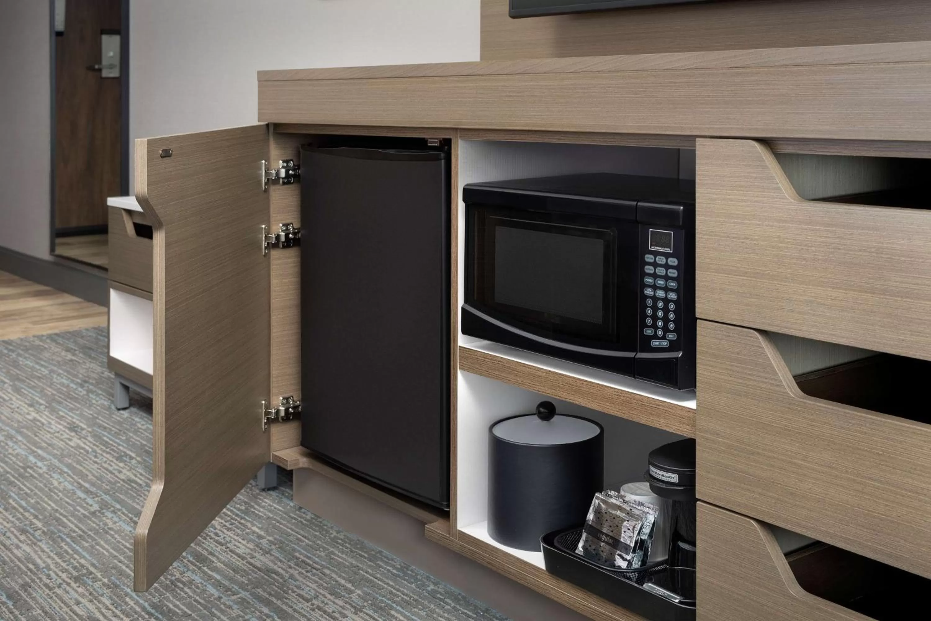 Photo of the whole room in Hampton Inn Boston Logan Airport Chelsea