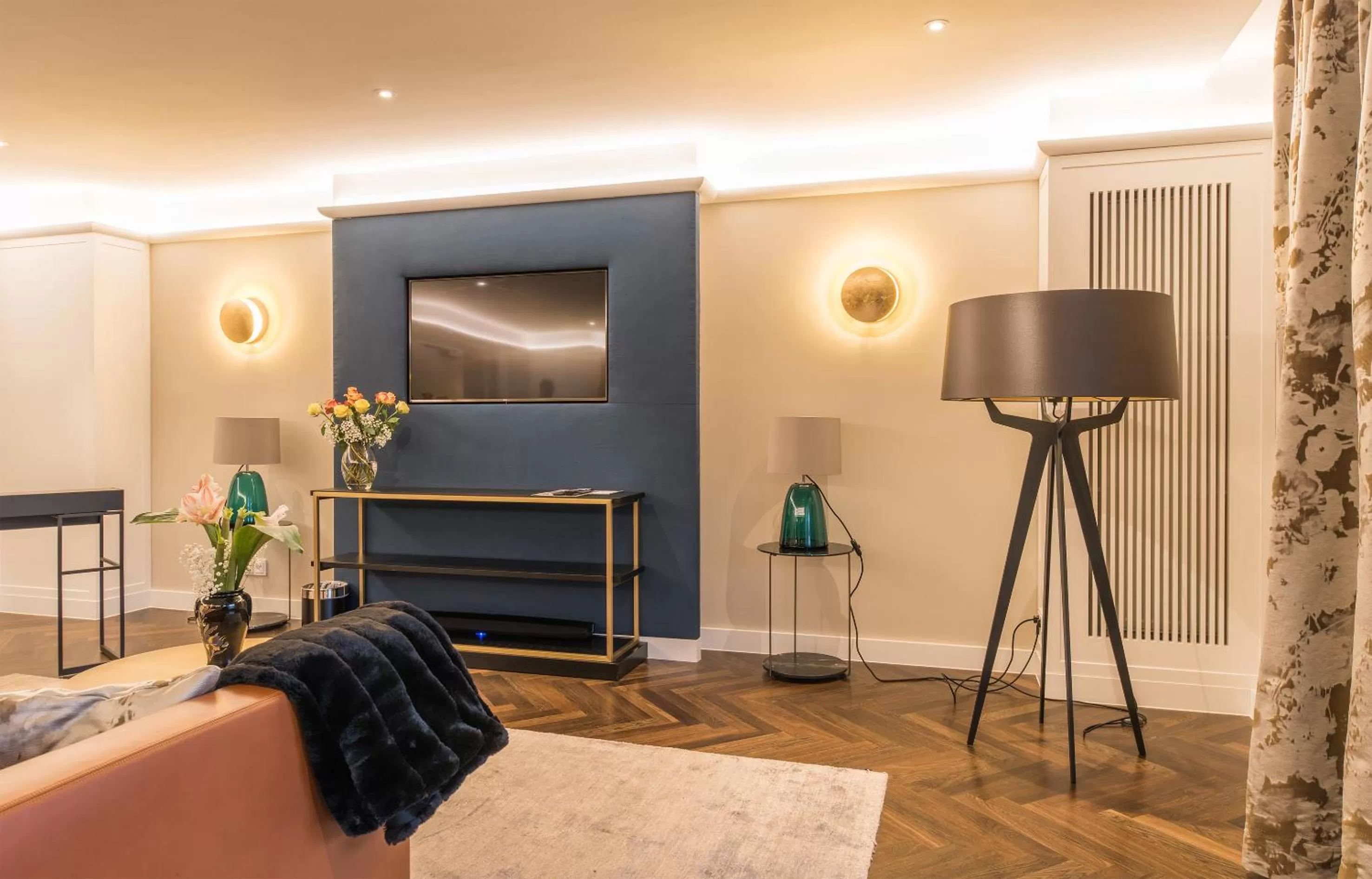 TV and multimedia in Hotel Bayerischer Hof